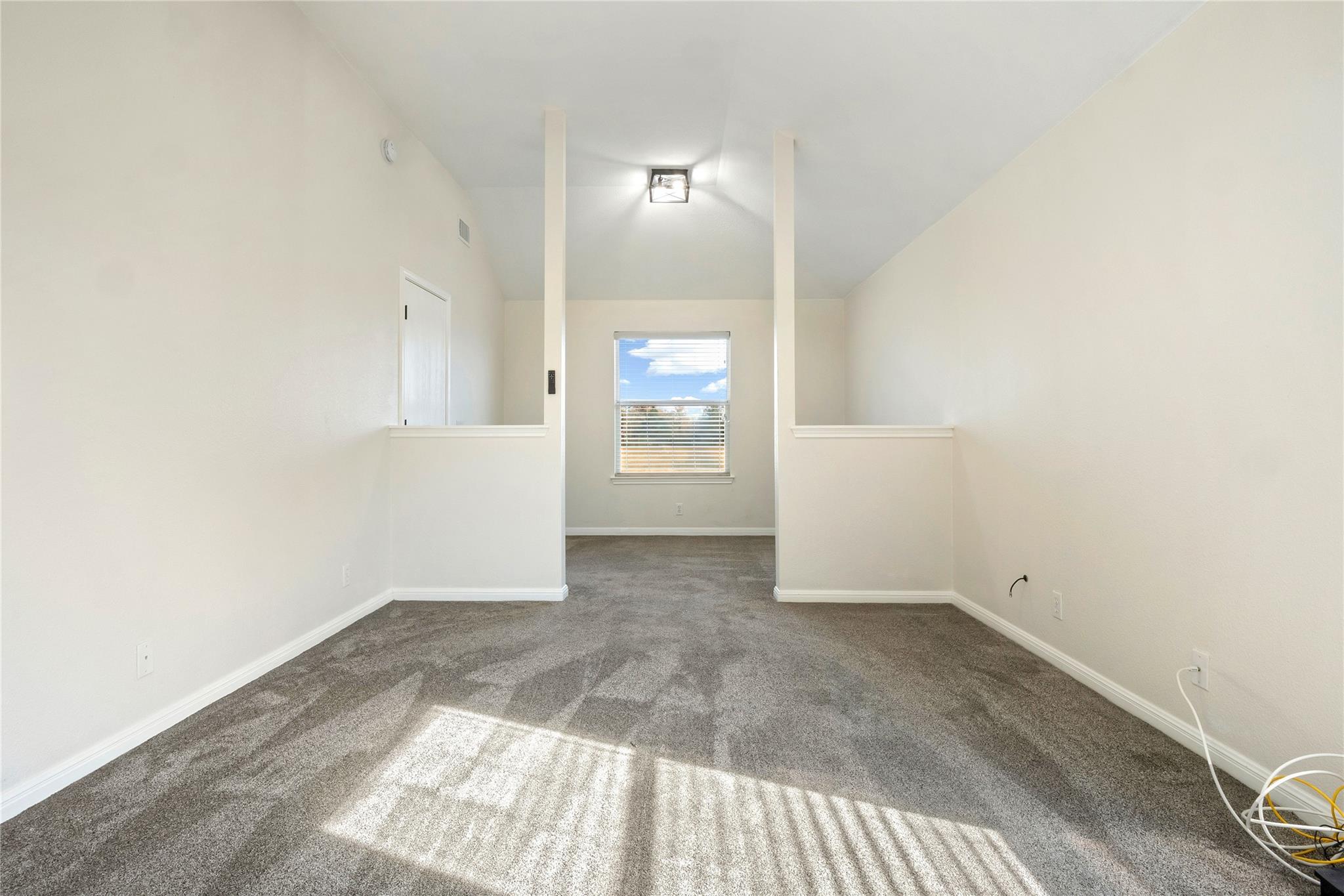 167 Hay Meadow Rd, Cedar Creek, TX 78612