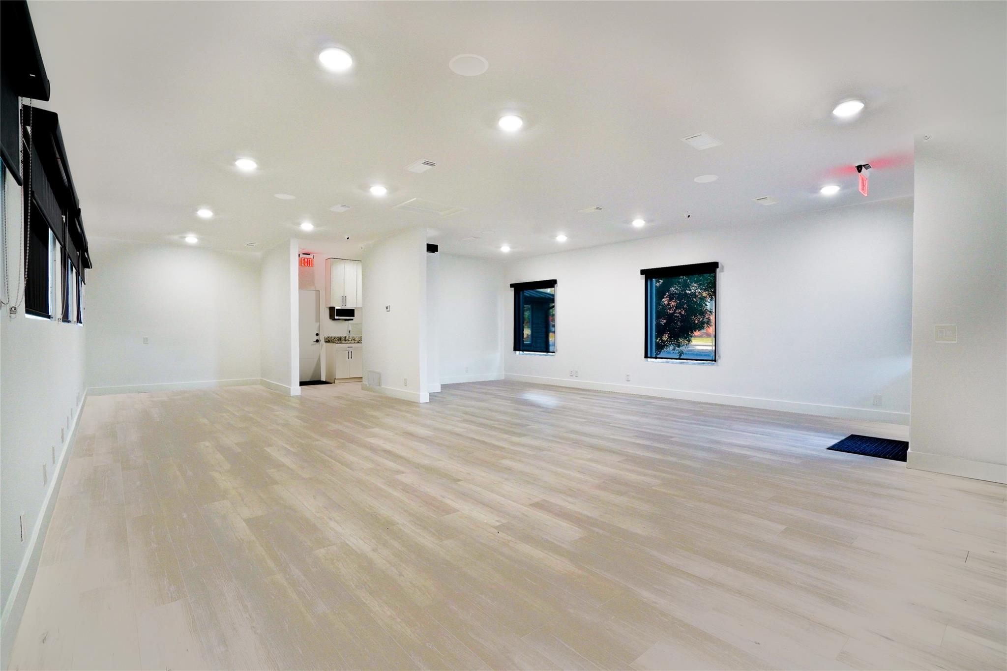 209 Round Rock Ave, Round Rock, TX 78664