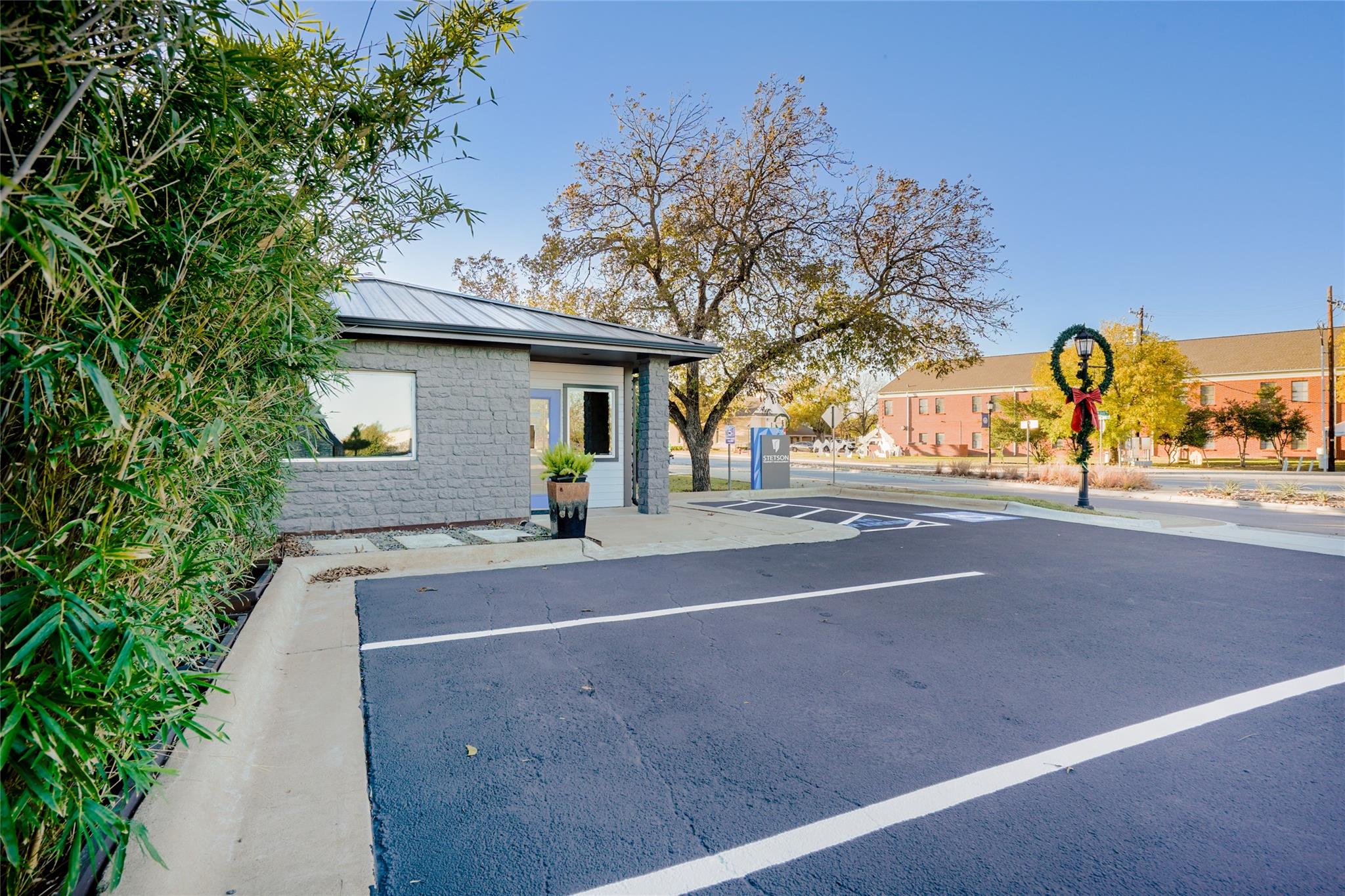 209 Round Rock Ave, Round Rock, TX 78664