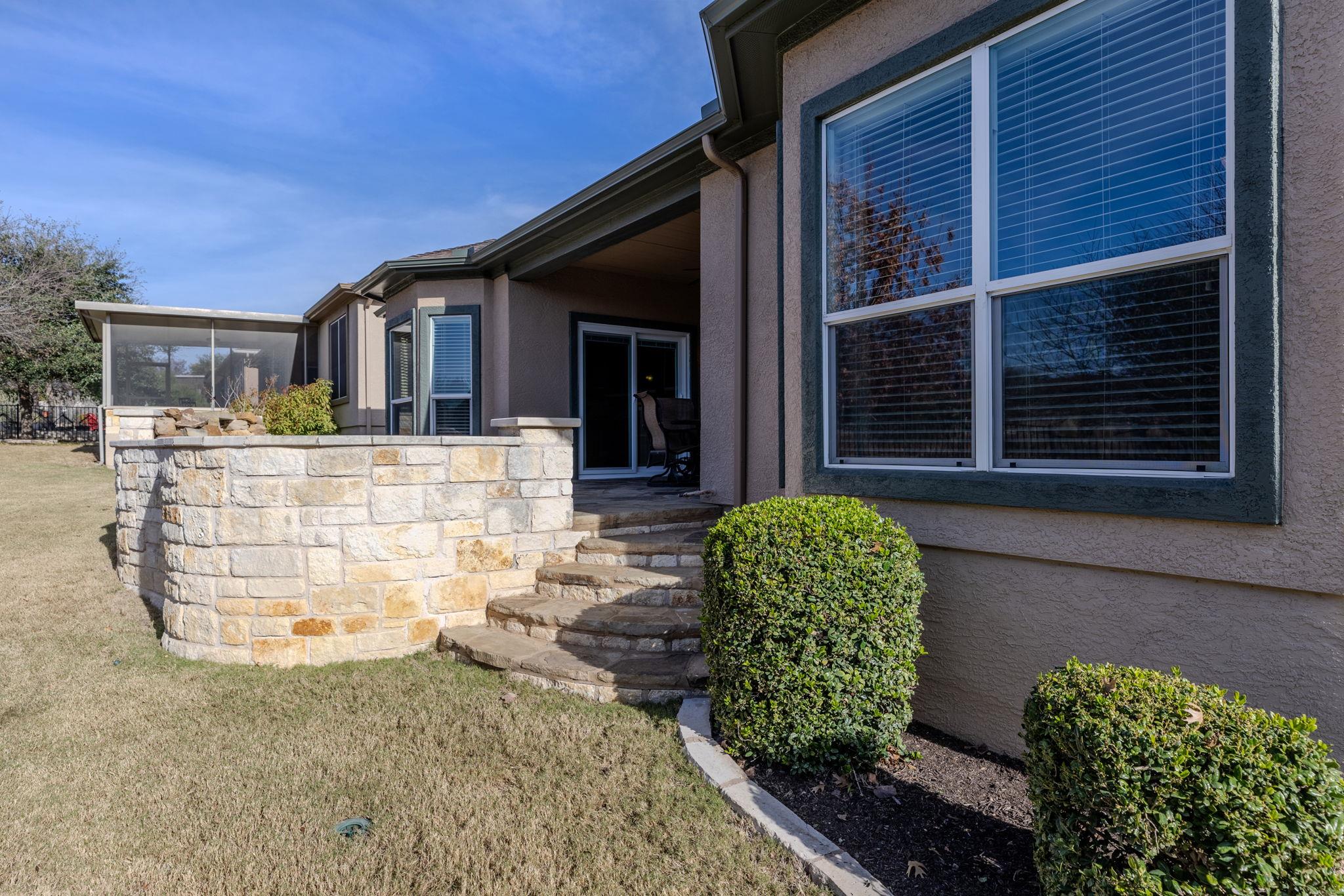 110 Emory Peak Trl, Georgetown, TX 78633