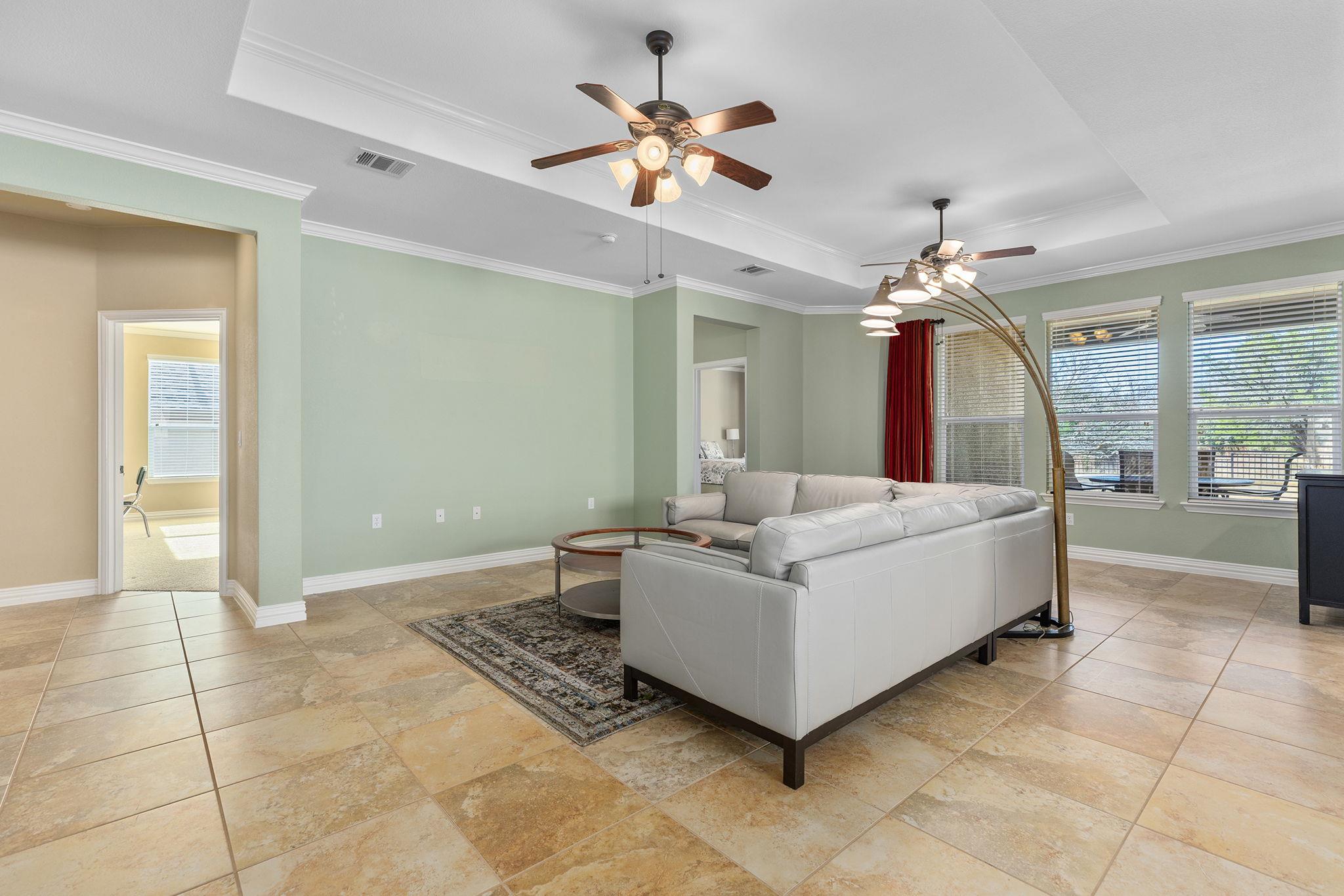 110 Emory Peak Trl, Georgetown, TX 78633