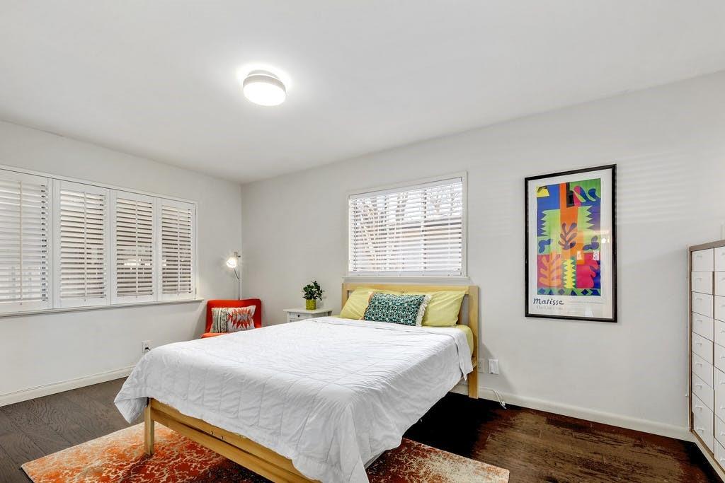 1813 Dexter St, Austin, TX 78704