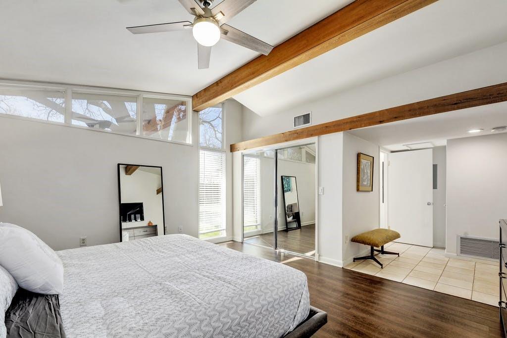 1813 Dexter St, Austin, TX 78704