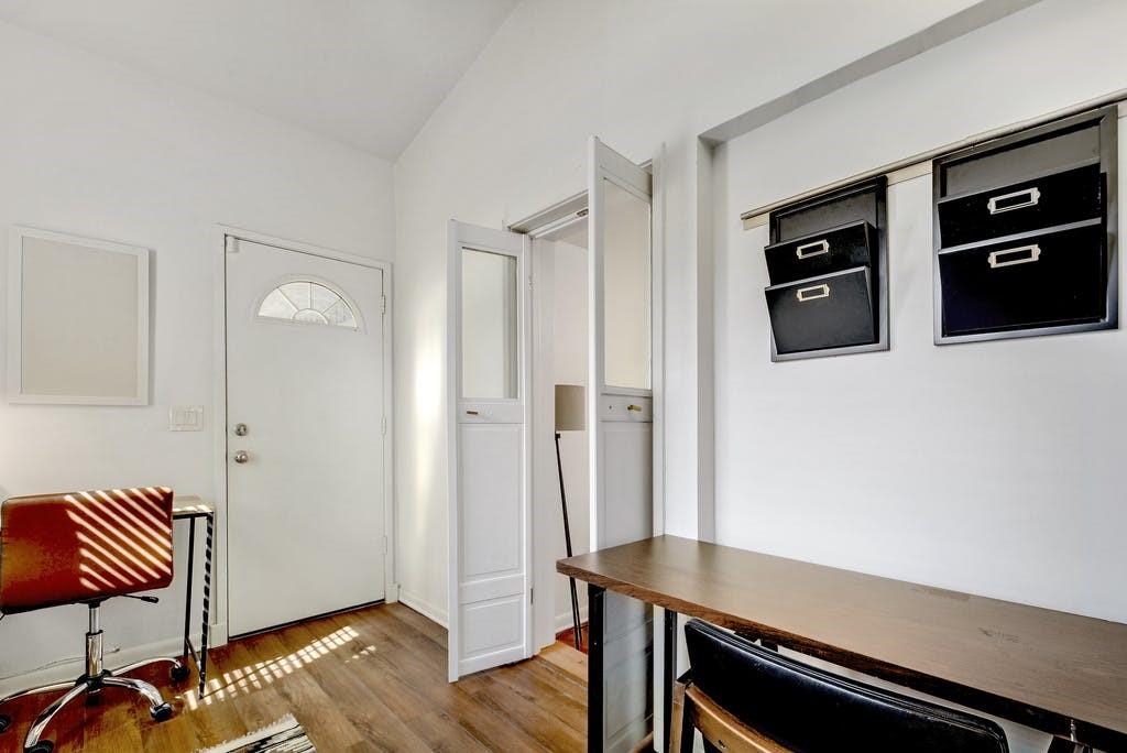 1813 Dexter St, Austin, TX 78704