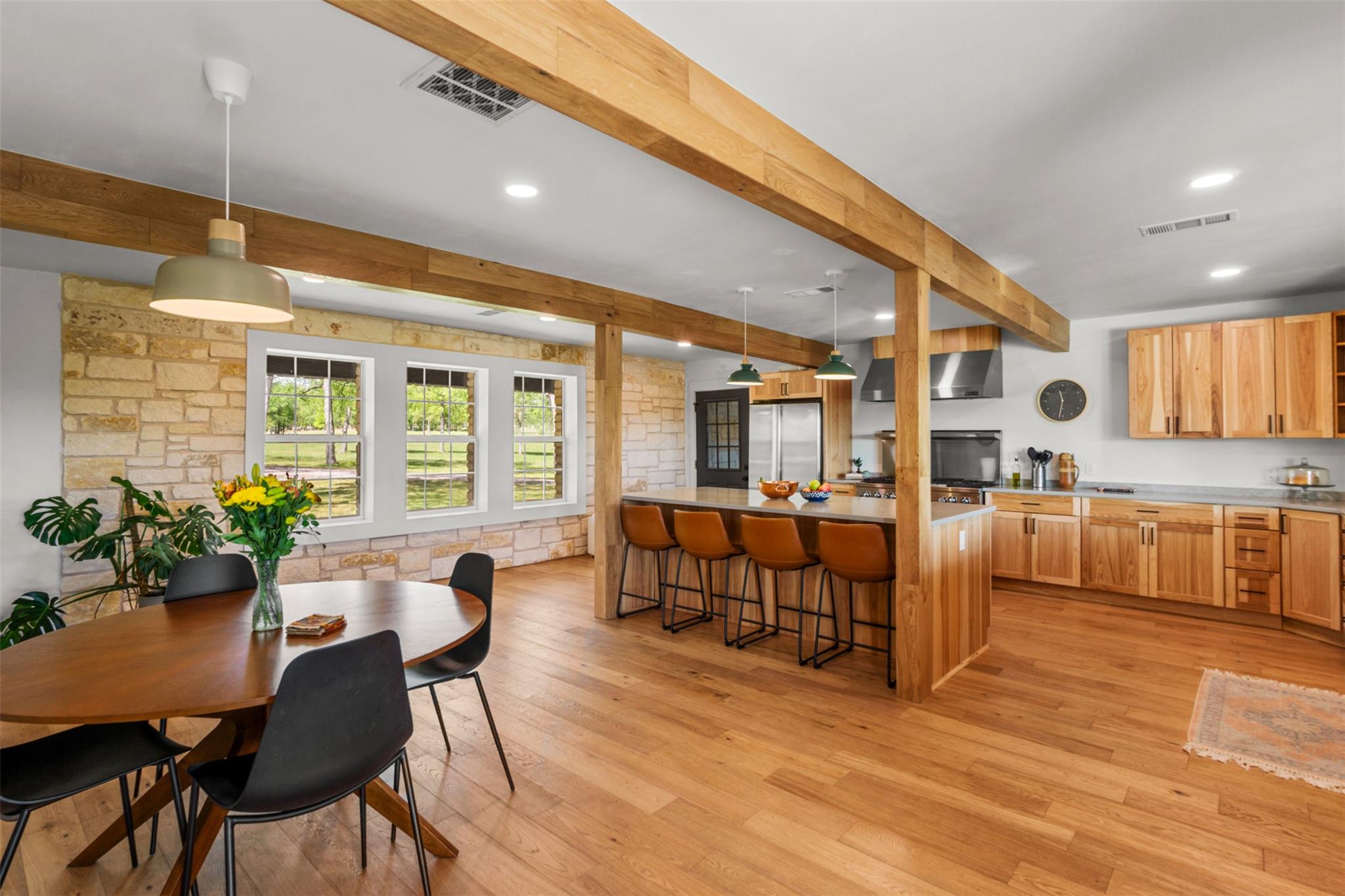 4530 Fm 86, Luling, TX 78648