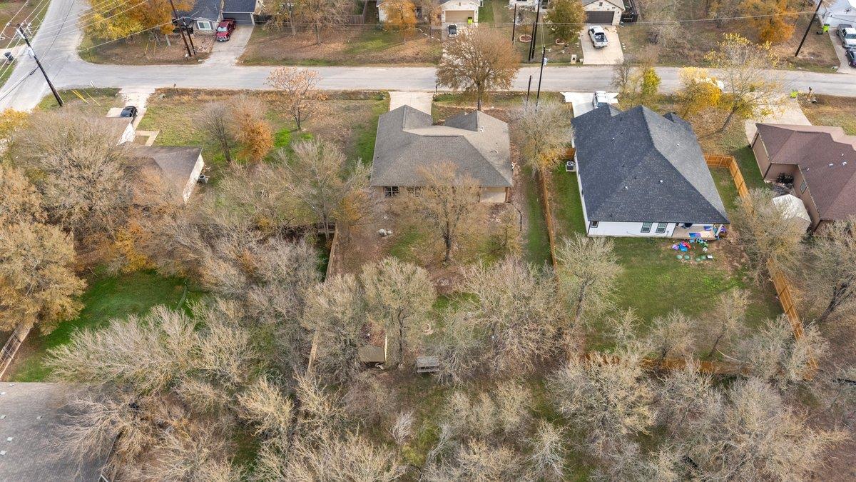 108 Pohakuloa Dr, Bastrop, TX 78602