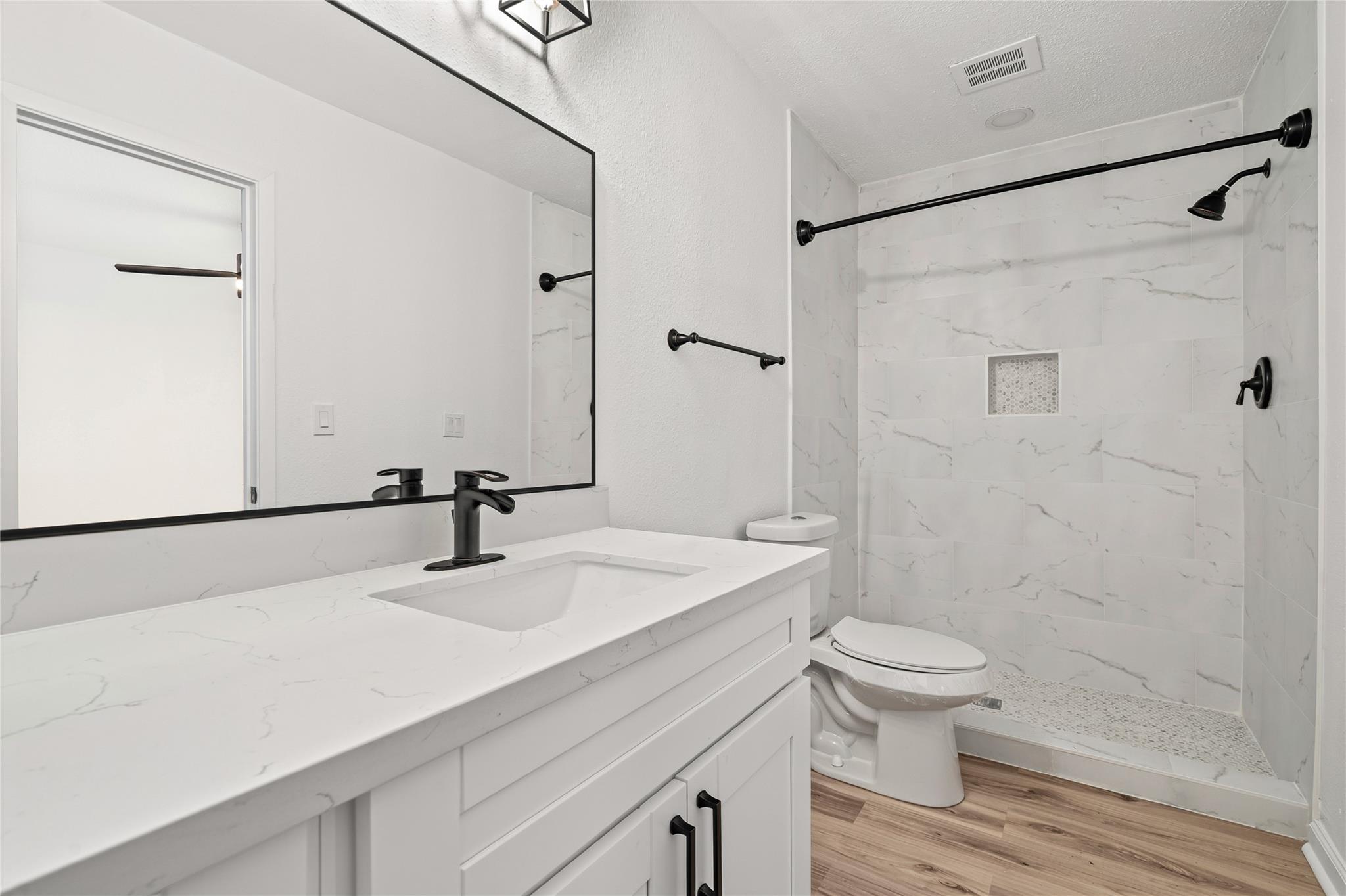 6009 Glen Meadow Dr, Austin, TX 78745