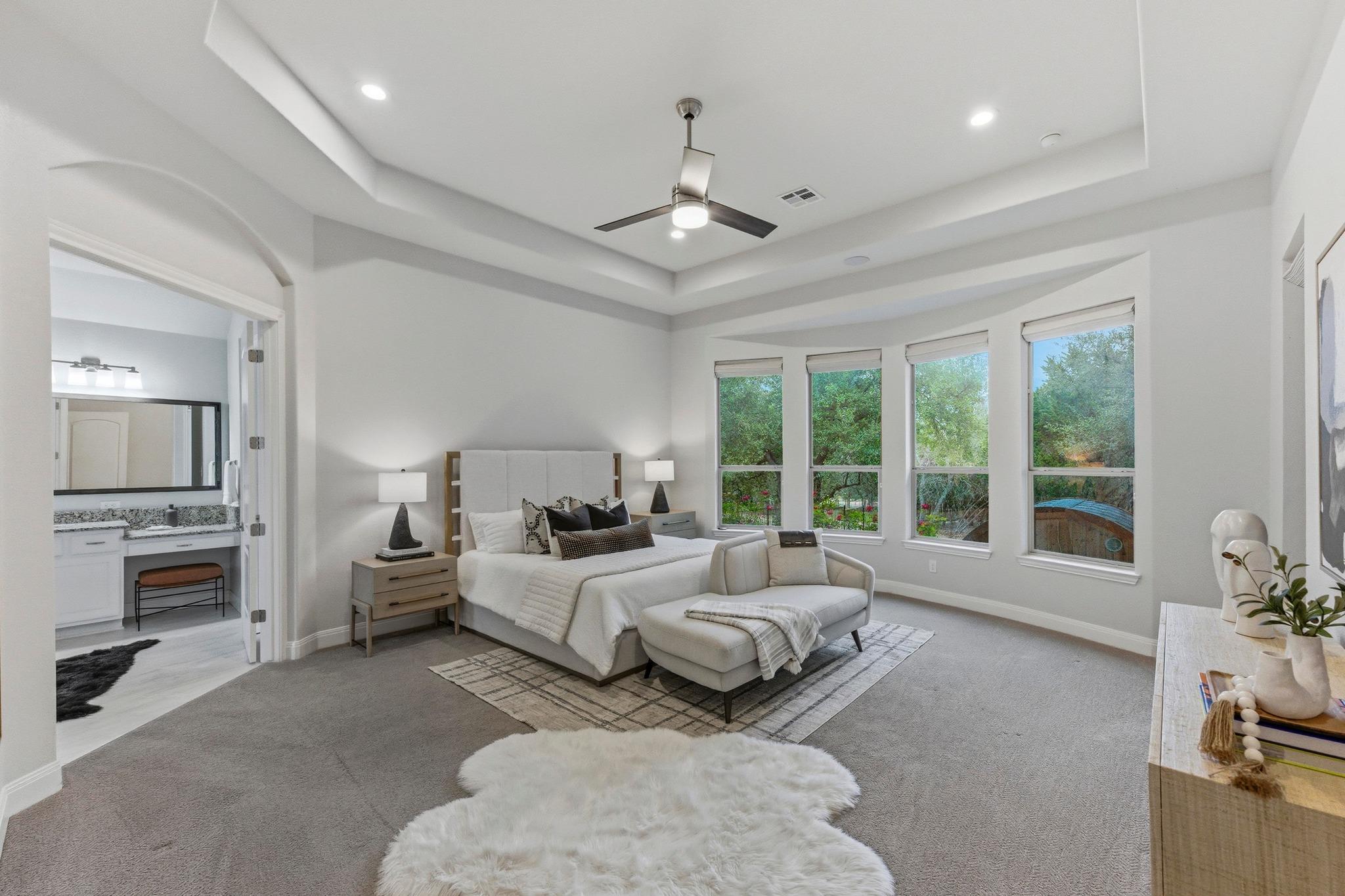 2205 Lakehurst Rd, Spicewood, TX 78669