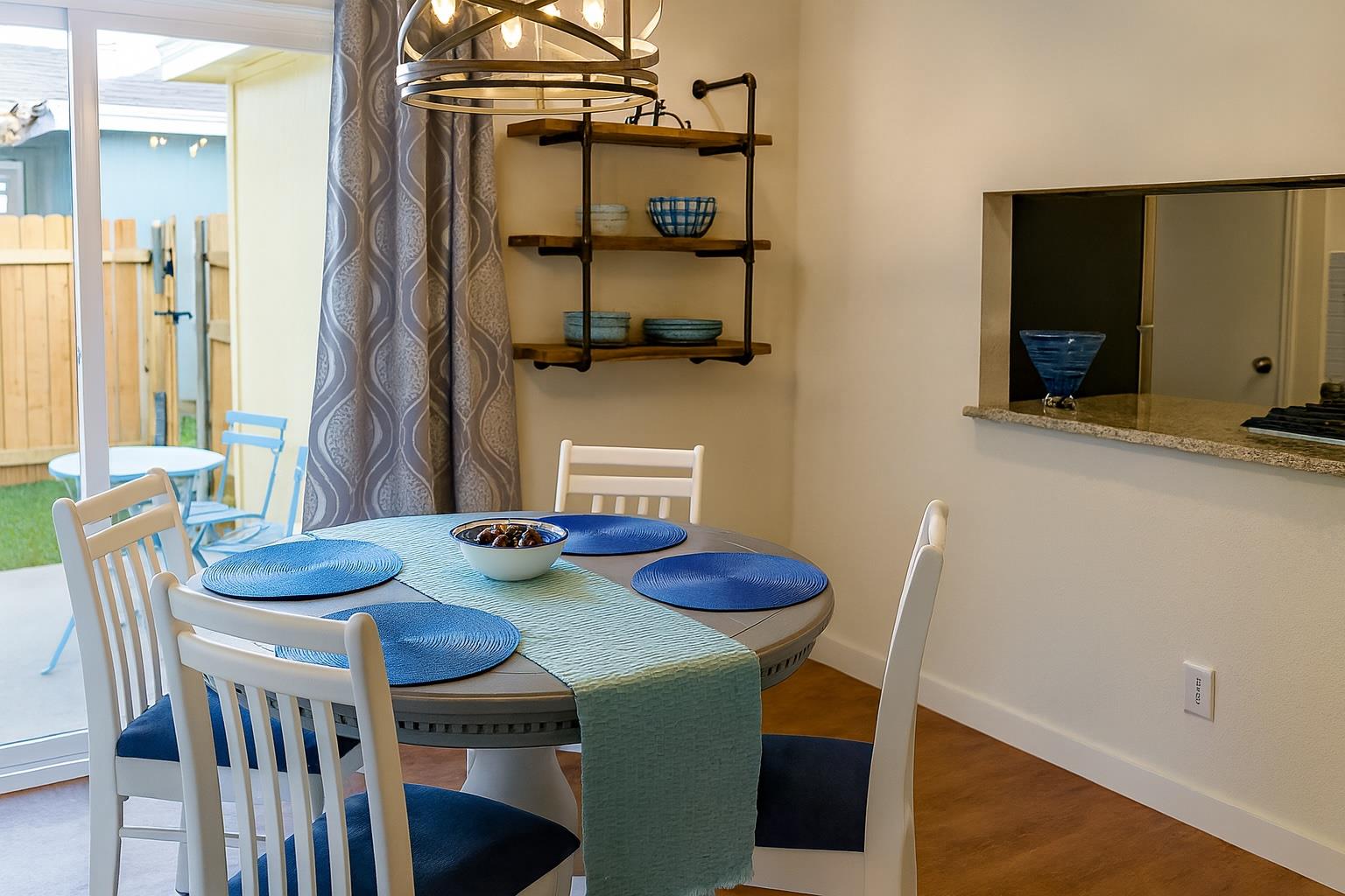 508 Country Aire Dr # B, Round Rock, TX 78664