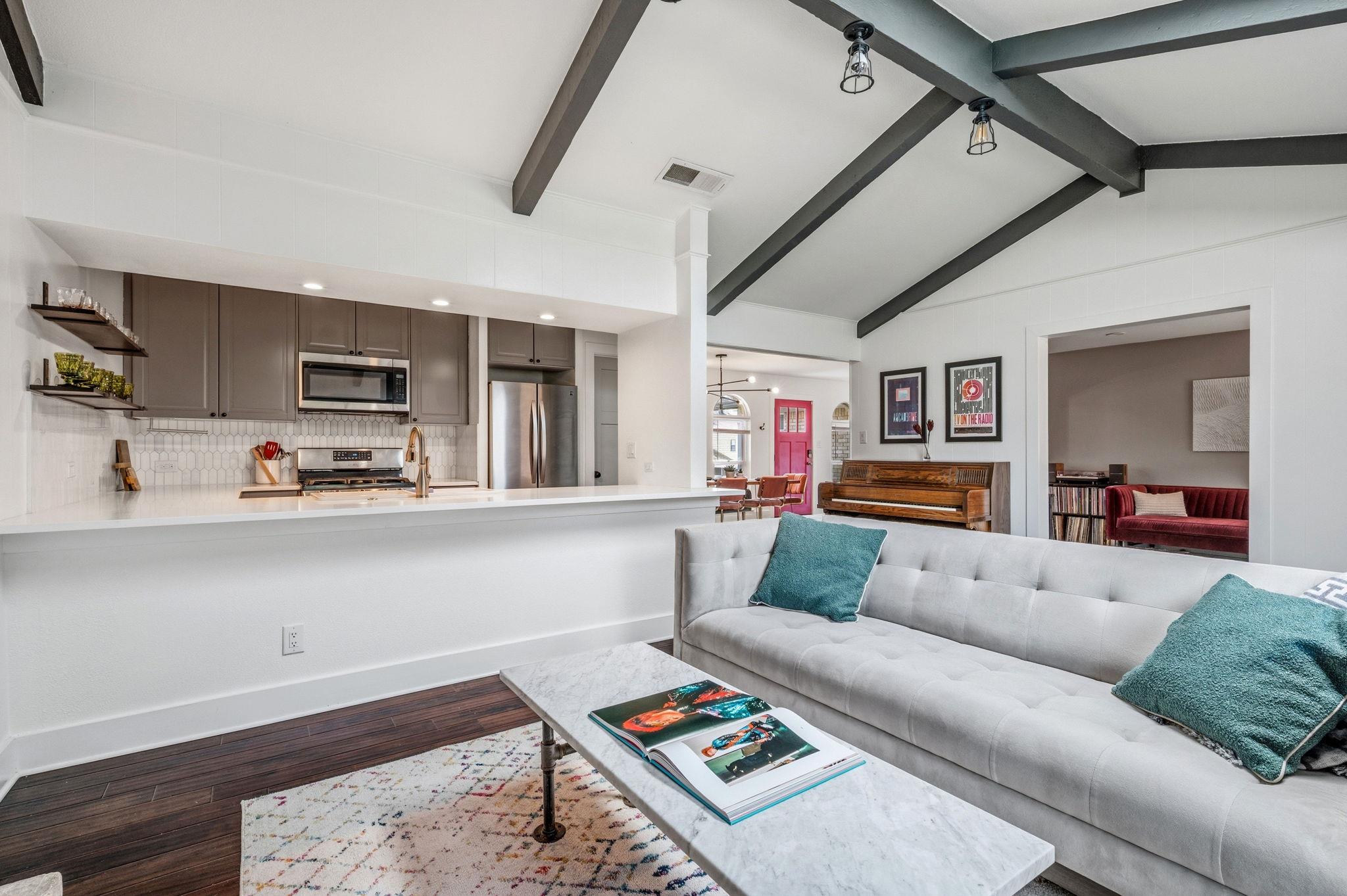 9508 Hansford Dr, Austin, TX 78753