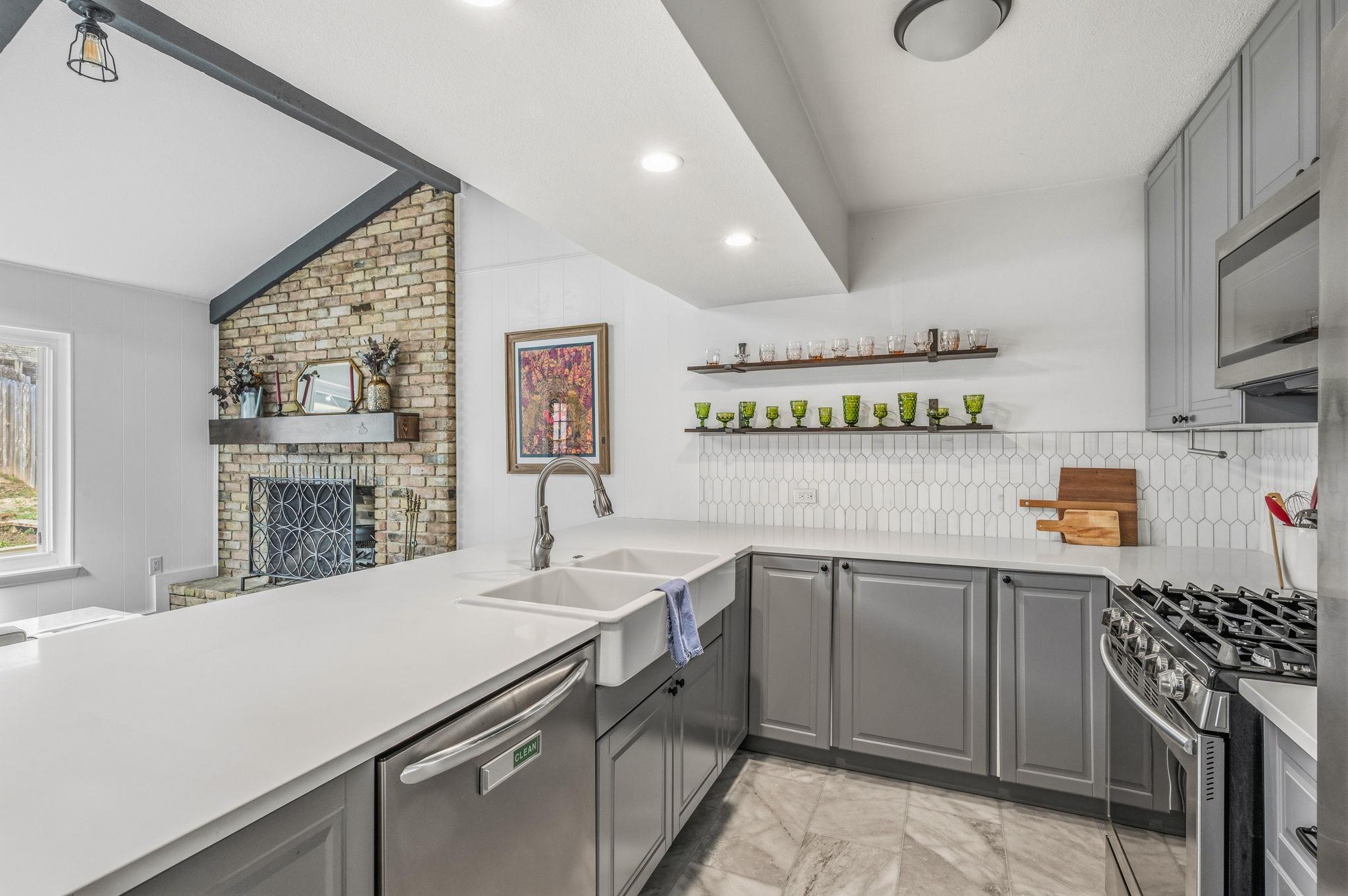 9508 Hansford Dr, Austin, TX 78753