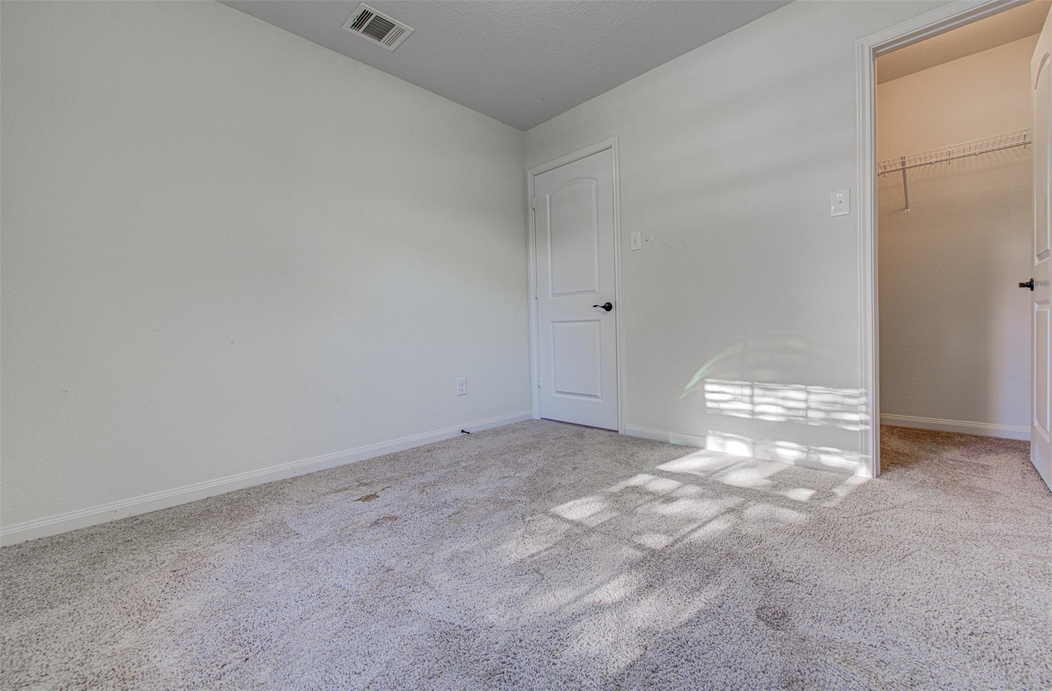 1240 Twin Estates Dr, Kyle, TX 78640