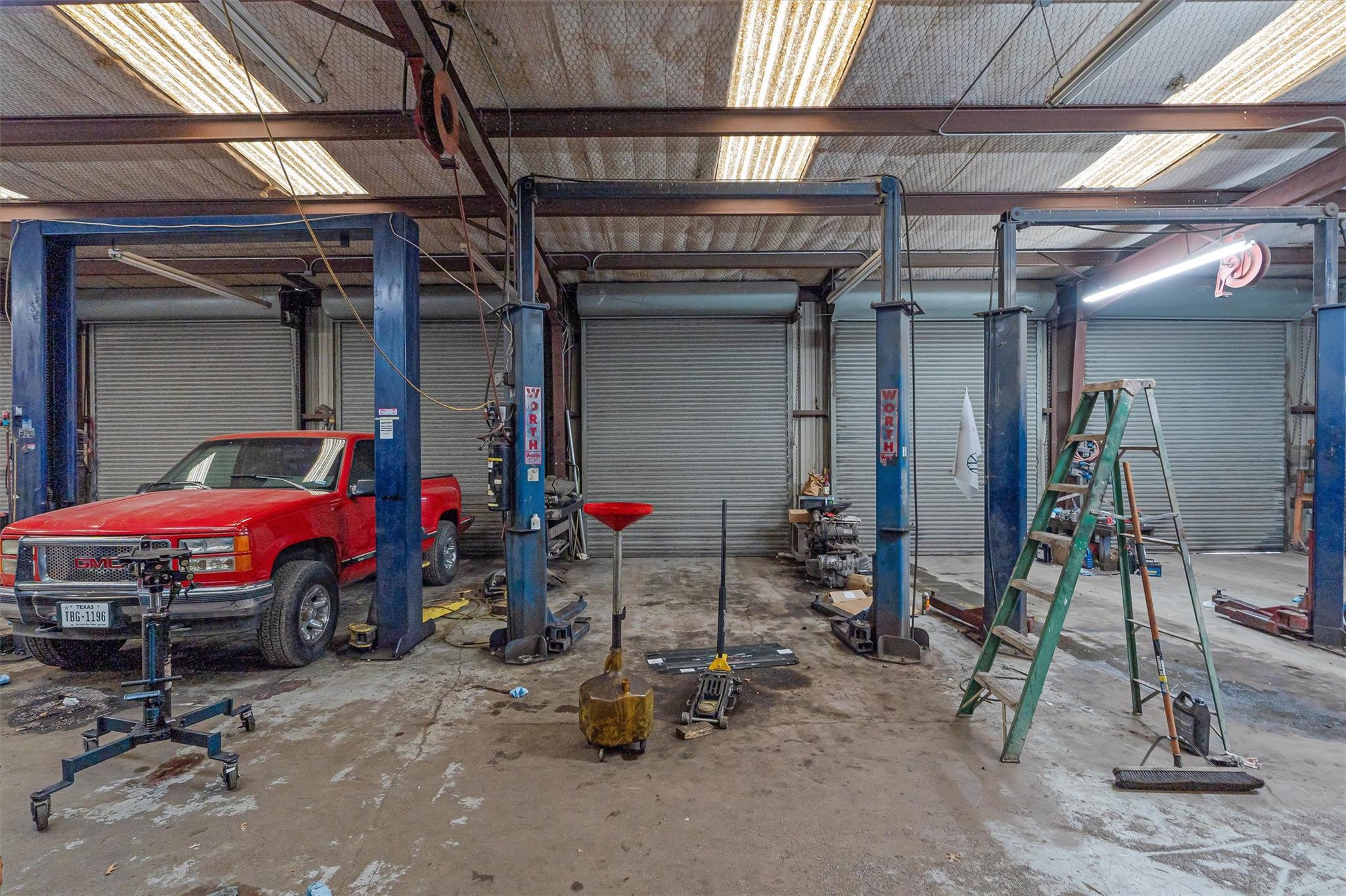 15212 Fm-1825, Pflugerville, TX 78660