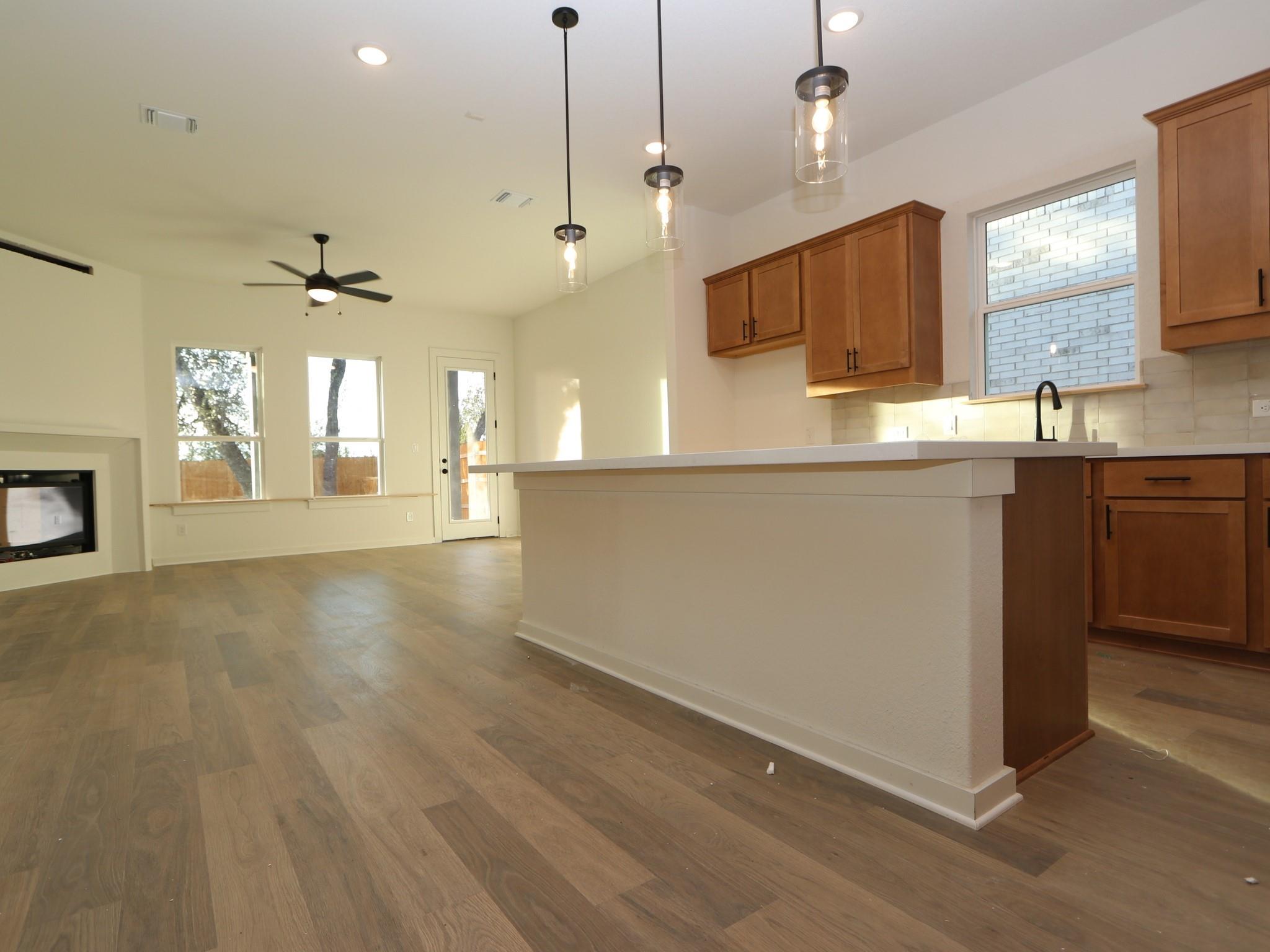 350 Bishop Wood Rd, Dripping Springs, TX 78620