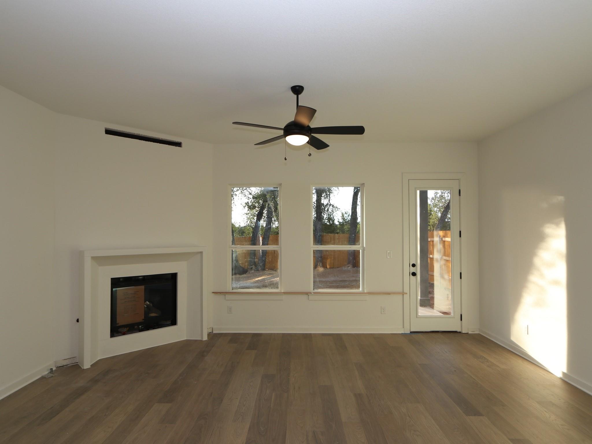 350 Bishop Wood Rd, Dripping Springs, TX 78620