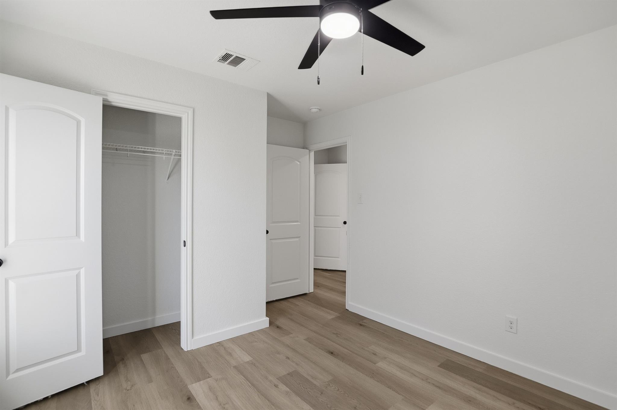 4001 Cressler Ln # 15G, Jarrell, TX 76537