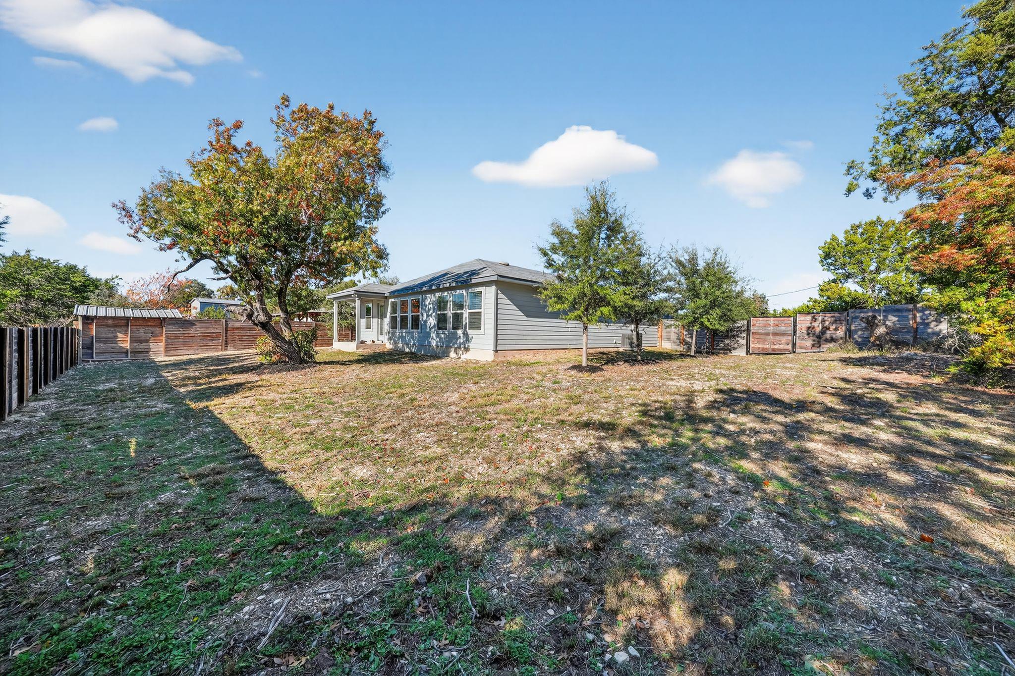 20703 Ridgeview Rd, Lago Vista, TX 78645