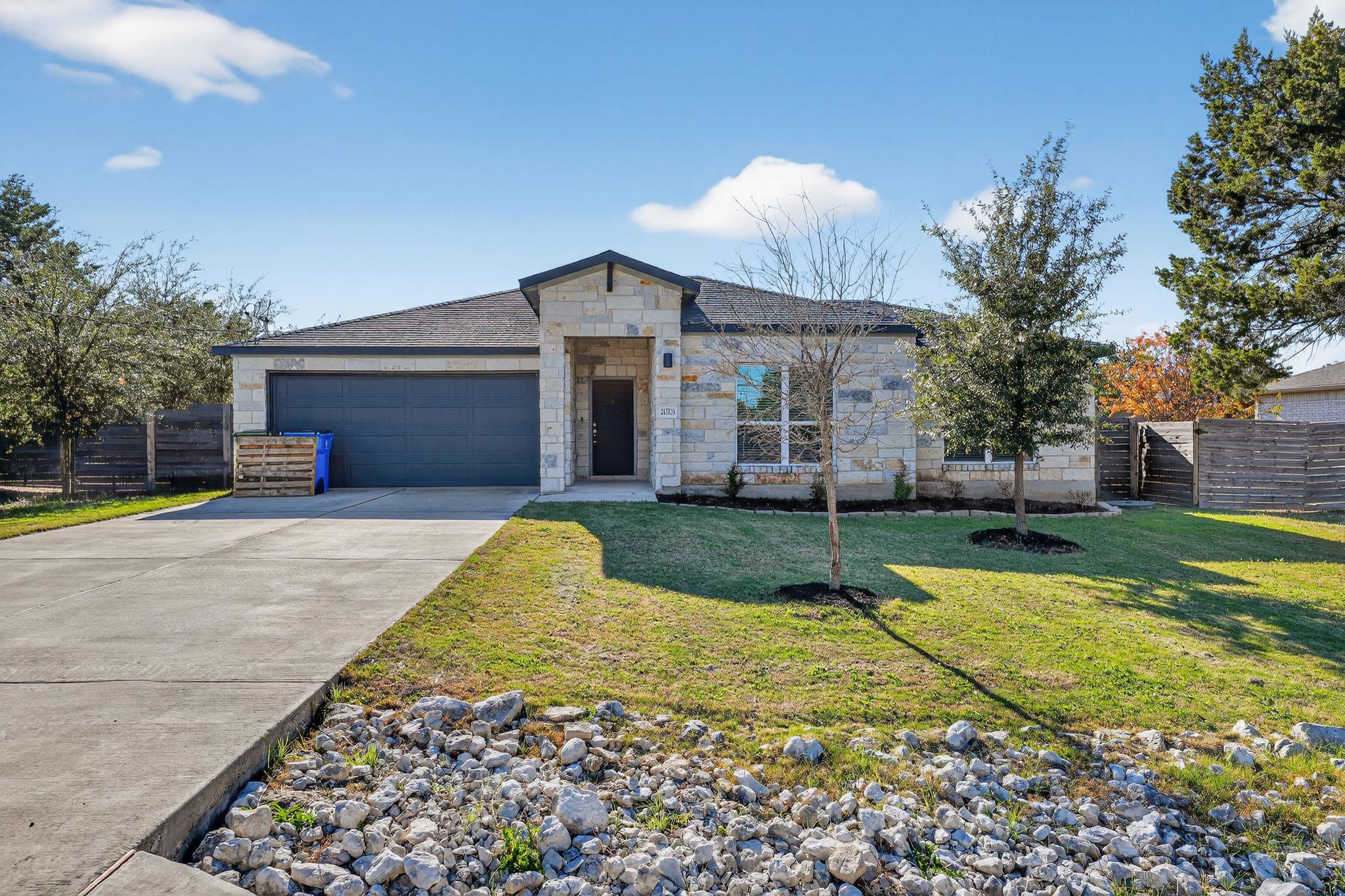 20703 Ridgeview Rd, Lago Vista, TX 78645