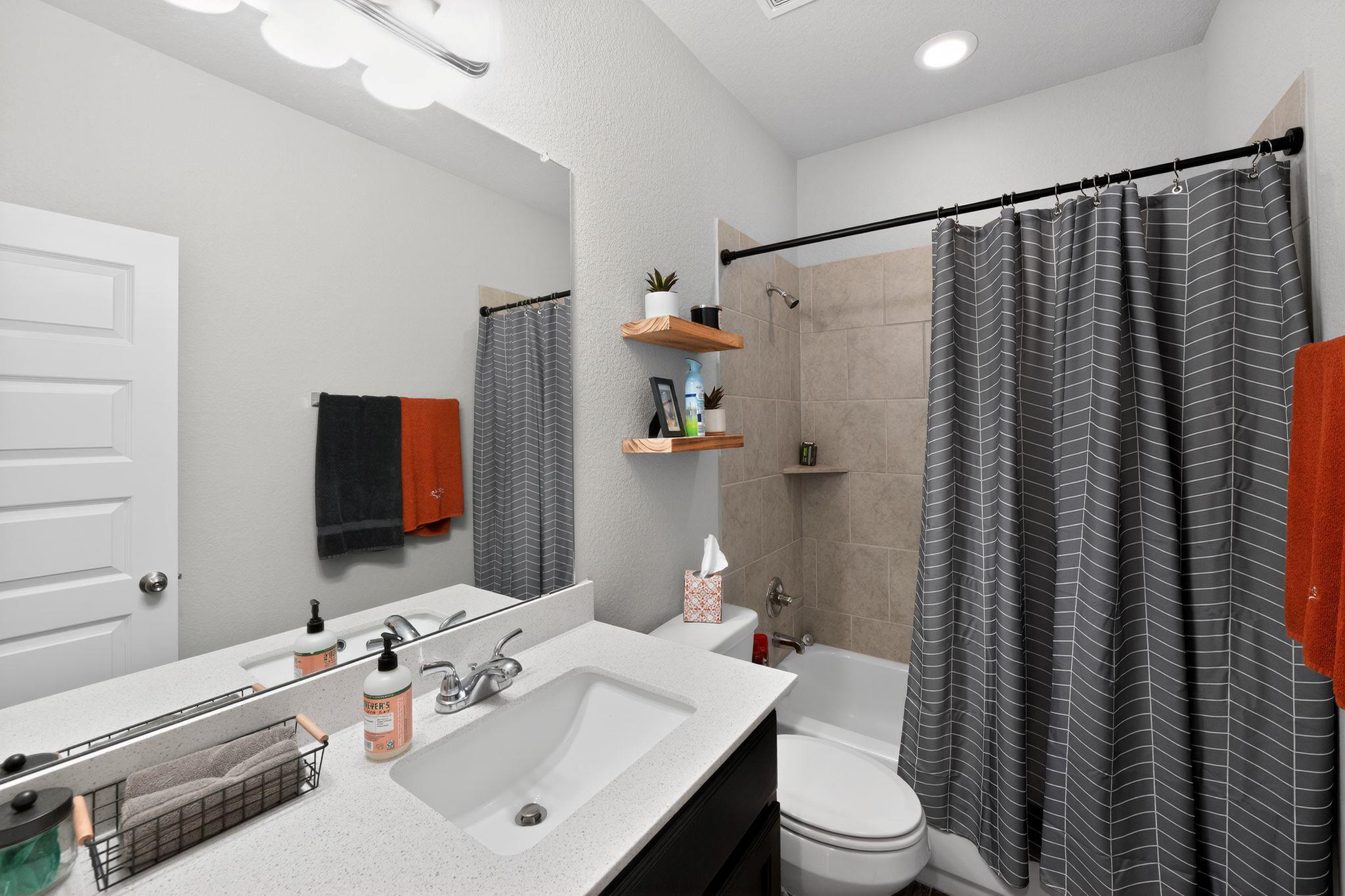 20703 Ridgeview Rd, Lago Vista, TX 78645