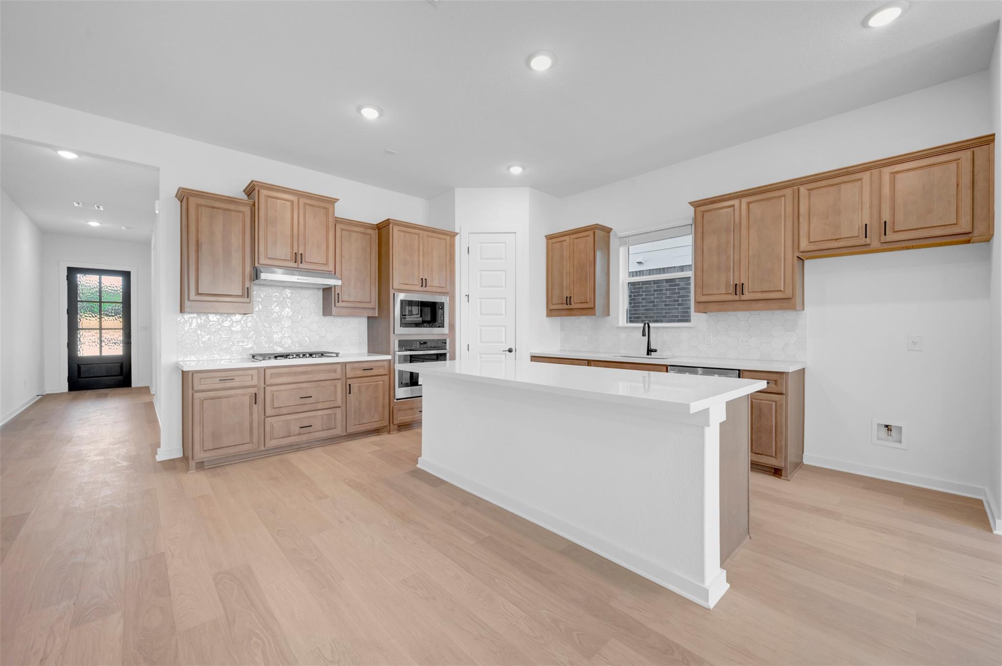 207 Bishop Wood Rd, Dripping Springs, TX 78620