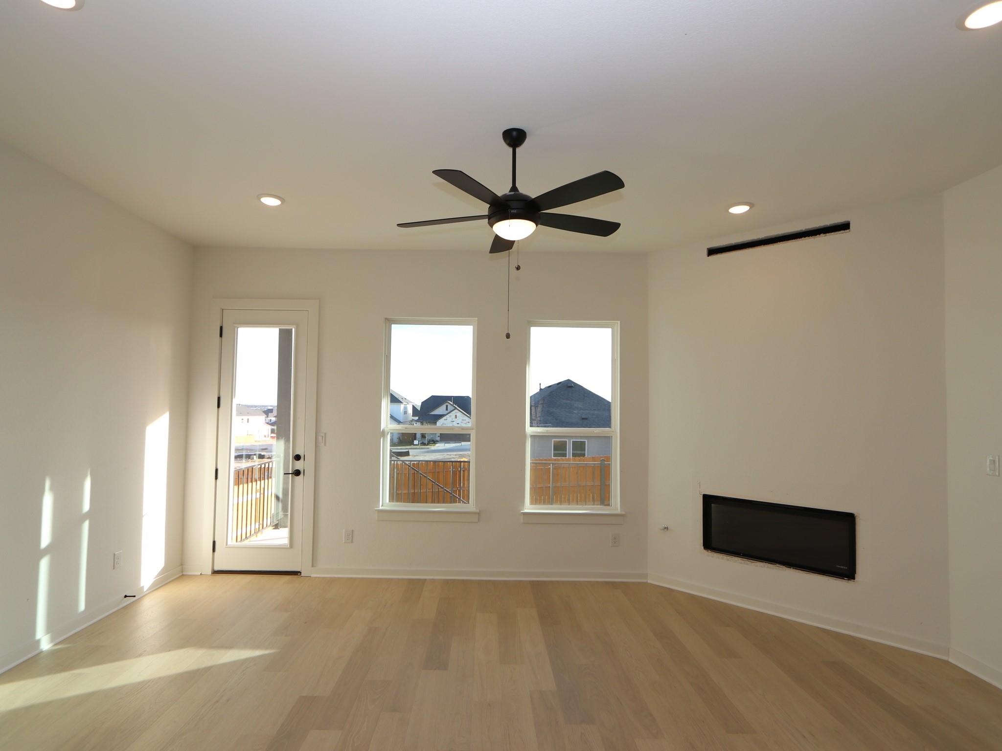 207 Bishop Wood Rd, Dripping Springs, TX 78620