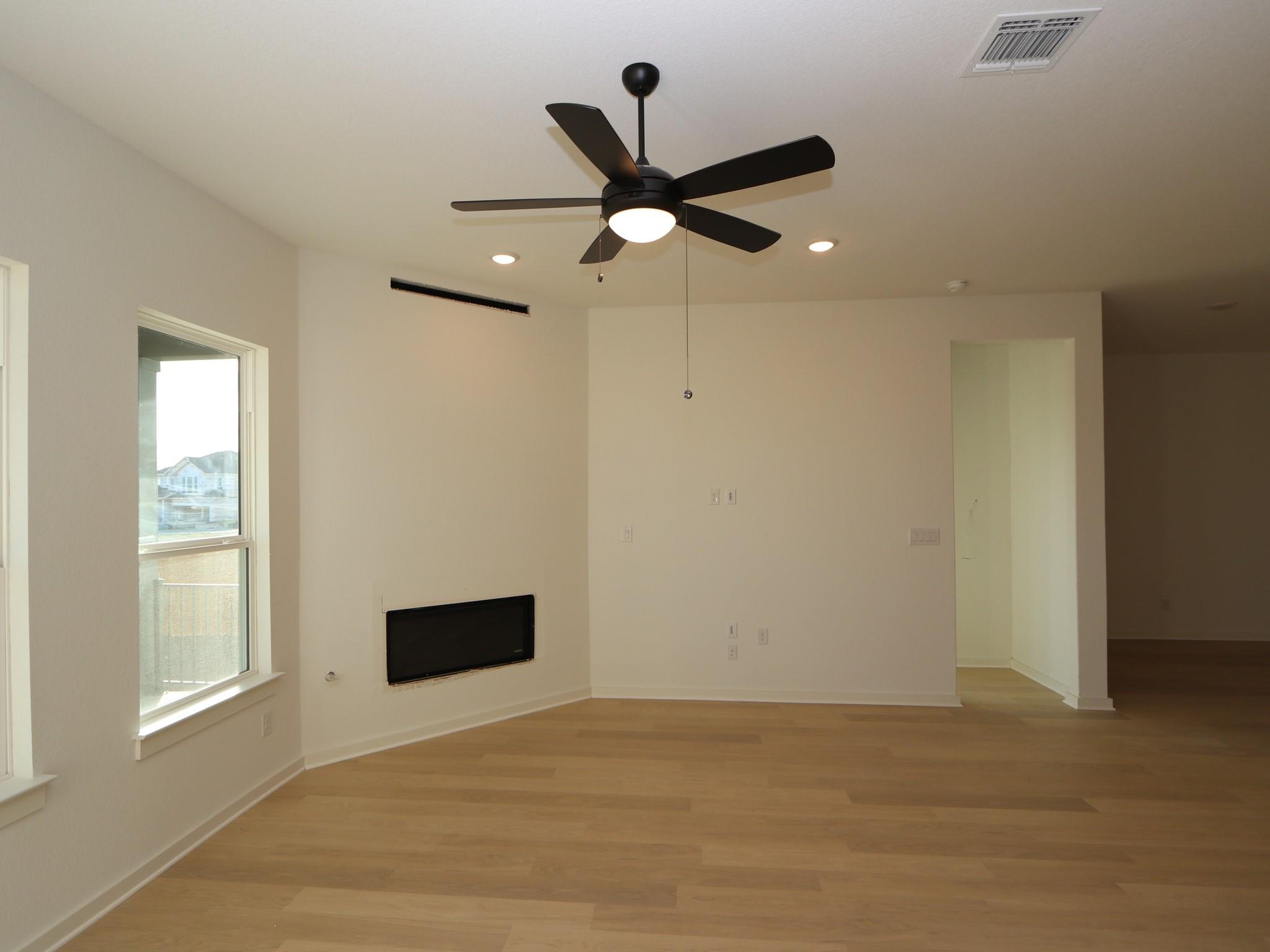 207 Bishop Wood Rd, Dripping Springs, TX 78620