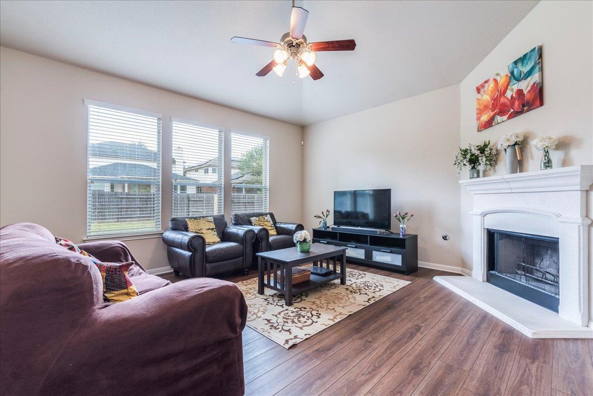 18628 Wind Valley Way, Pflugerville, TX 78660