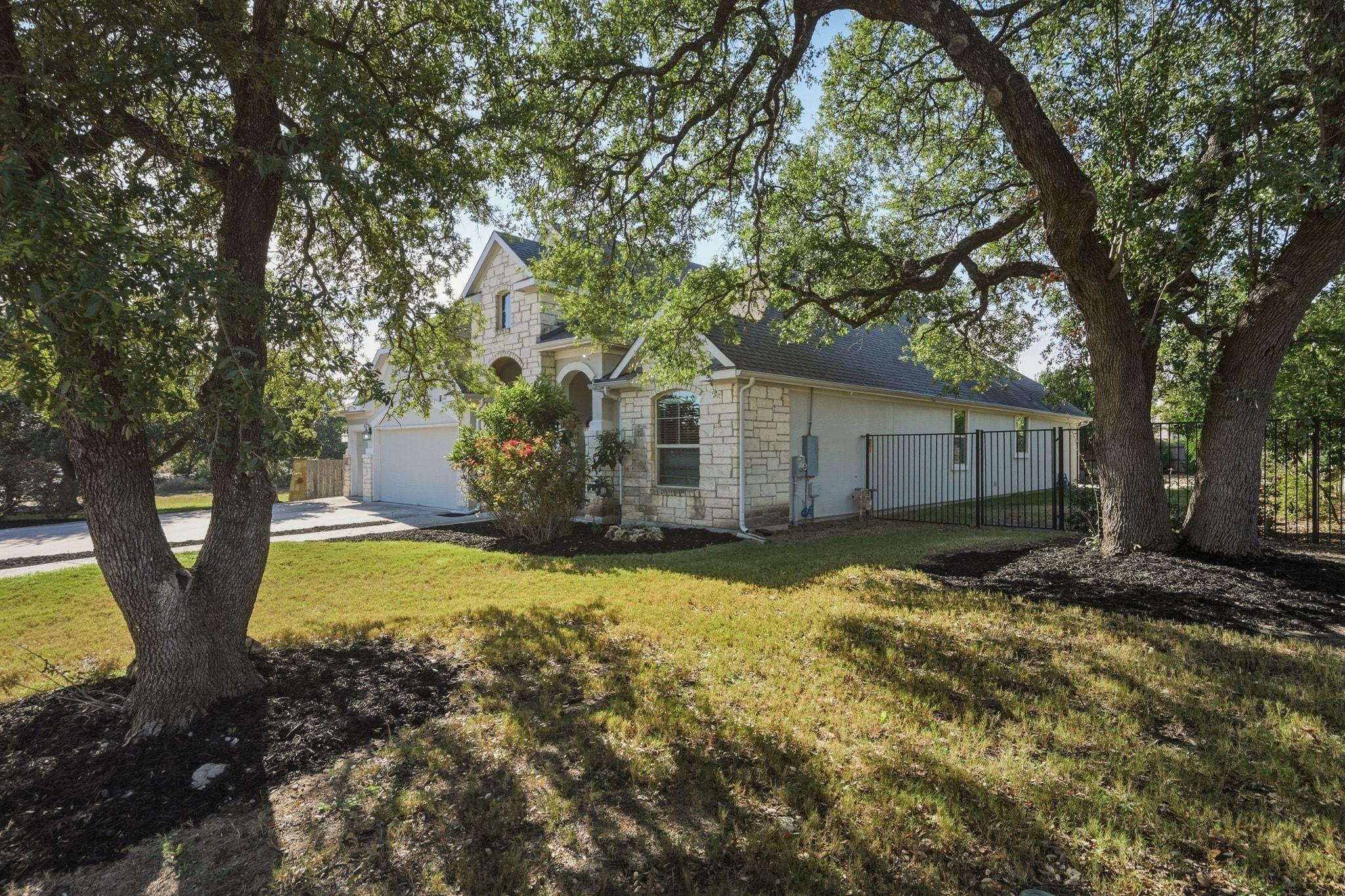 204 Montalcino Ln, Georgetown, TX 78628