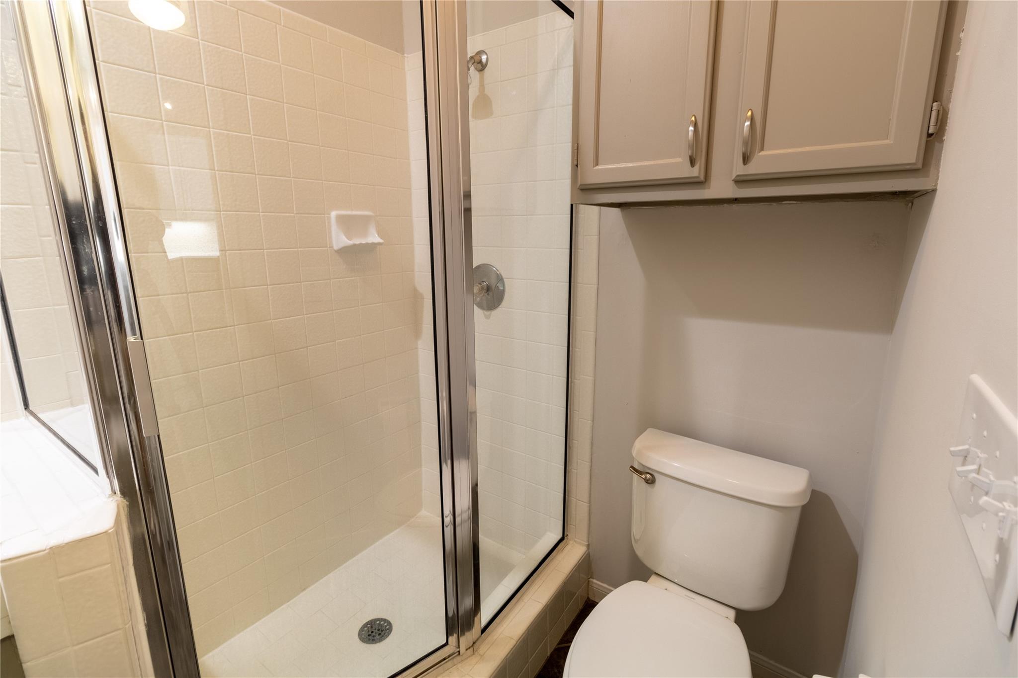 1741 Spyglass Dr # 2-202, Austin, TX 78746