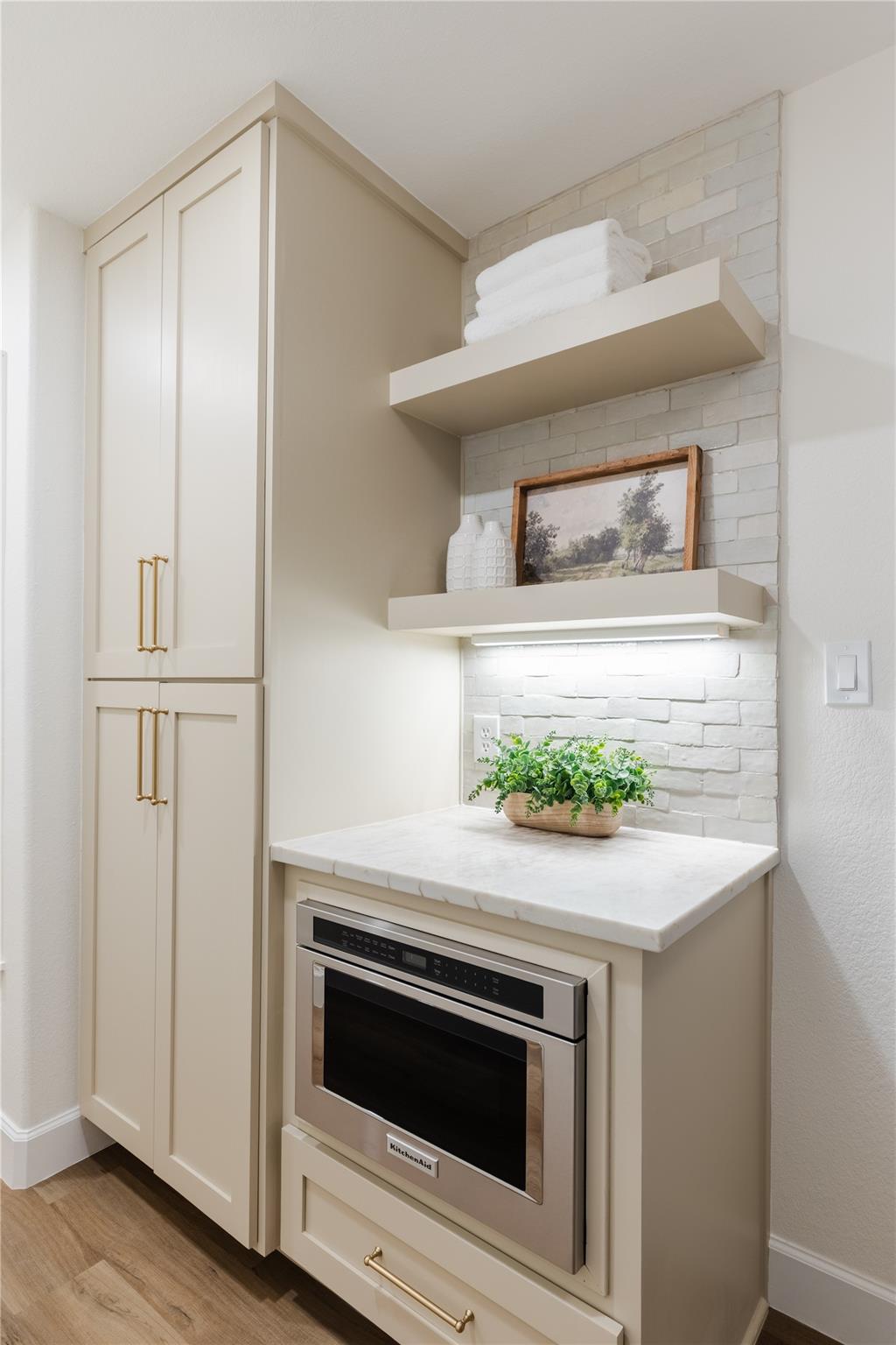 2419 Willow Way, Round Rock, TX 78664