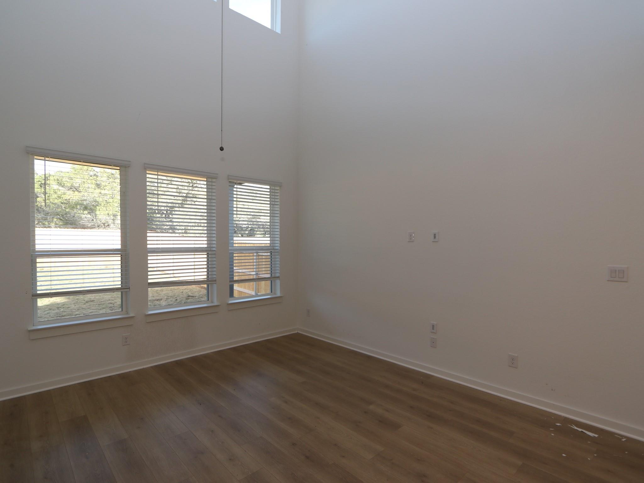 200 Bishop Wood Rd, Dripping Springs, TX 78620