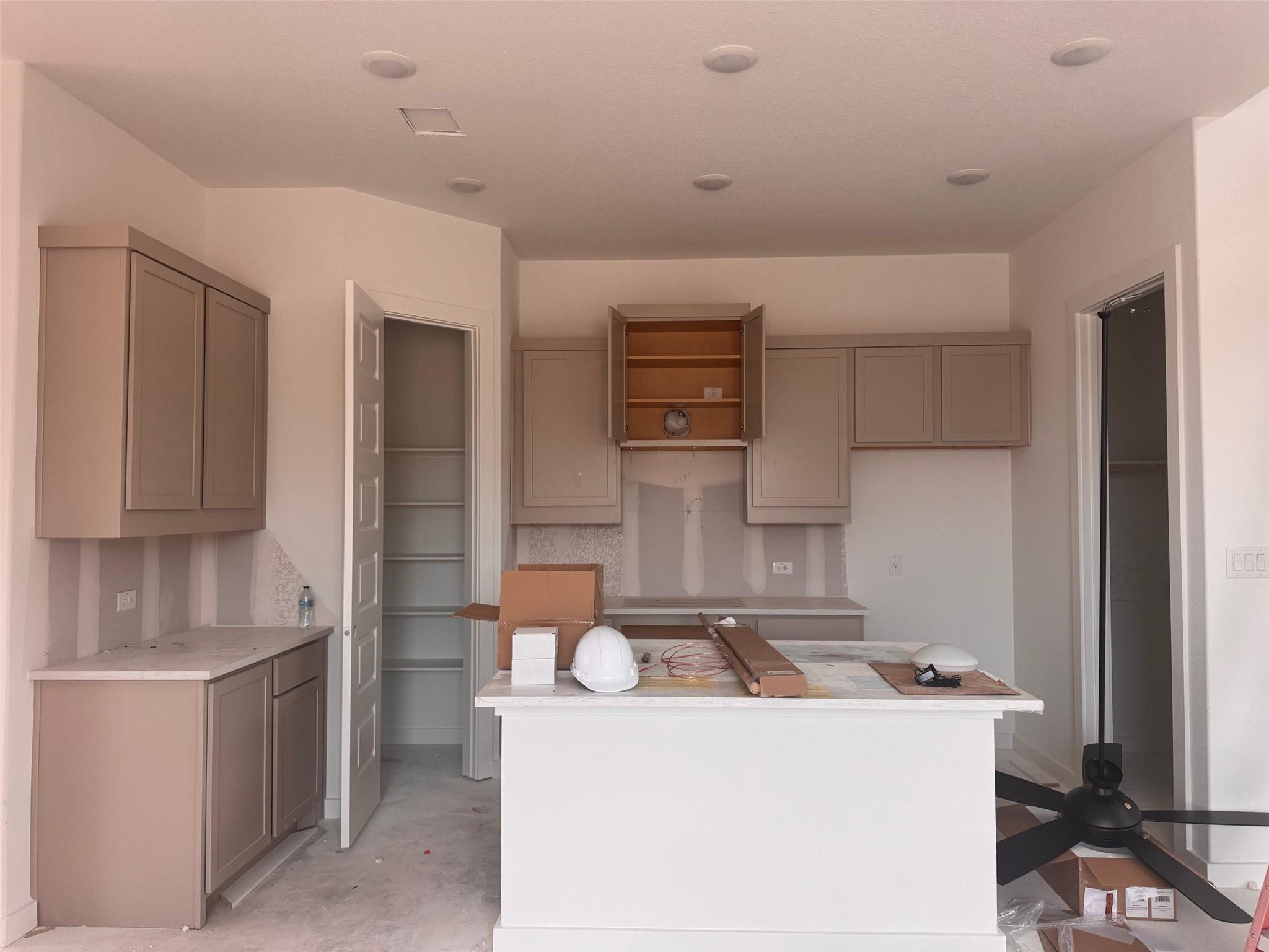 200 Bishop Wood Rd, Dripping Springs, TX 78620