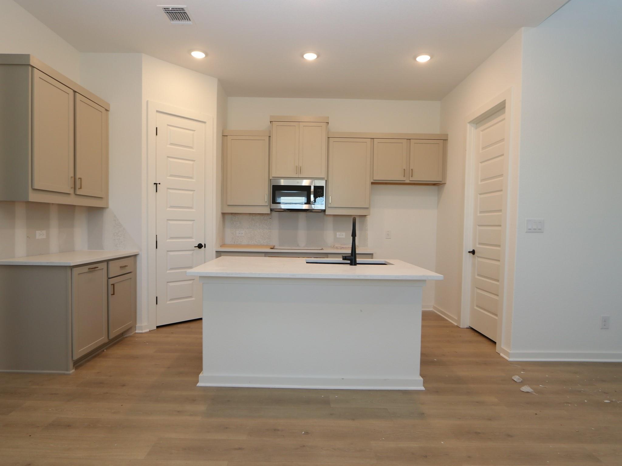 200 Bishop Wood Rd, Dripping Springs, TX 78620