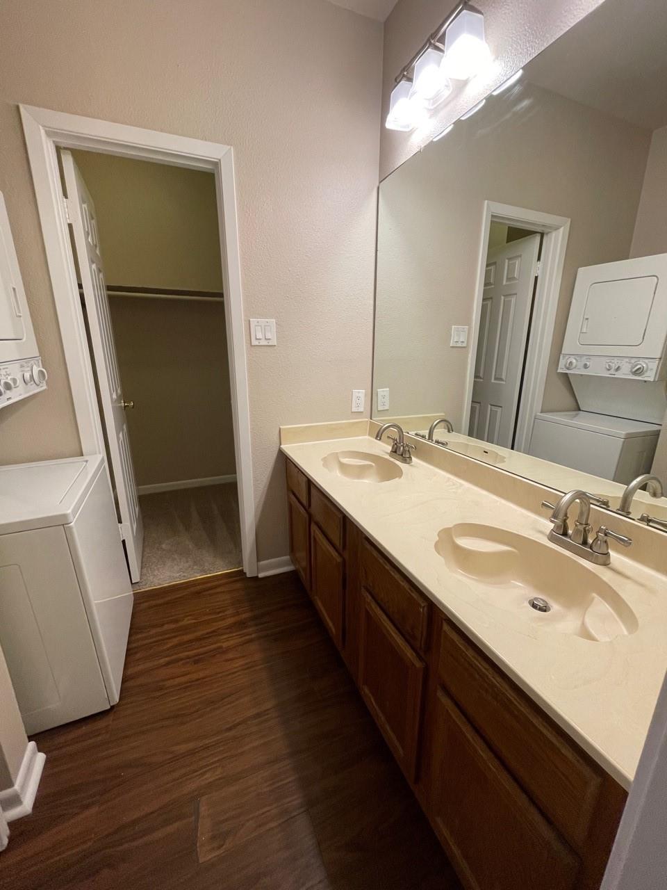 715 W 22 1/2 St # 201, Austin, TX 78705