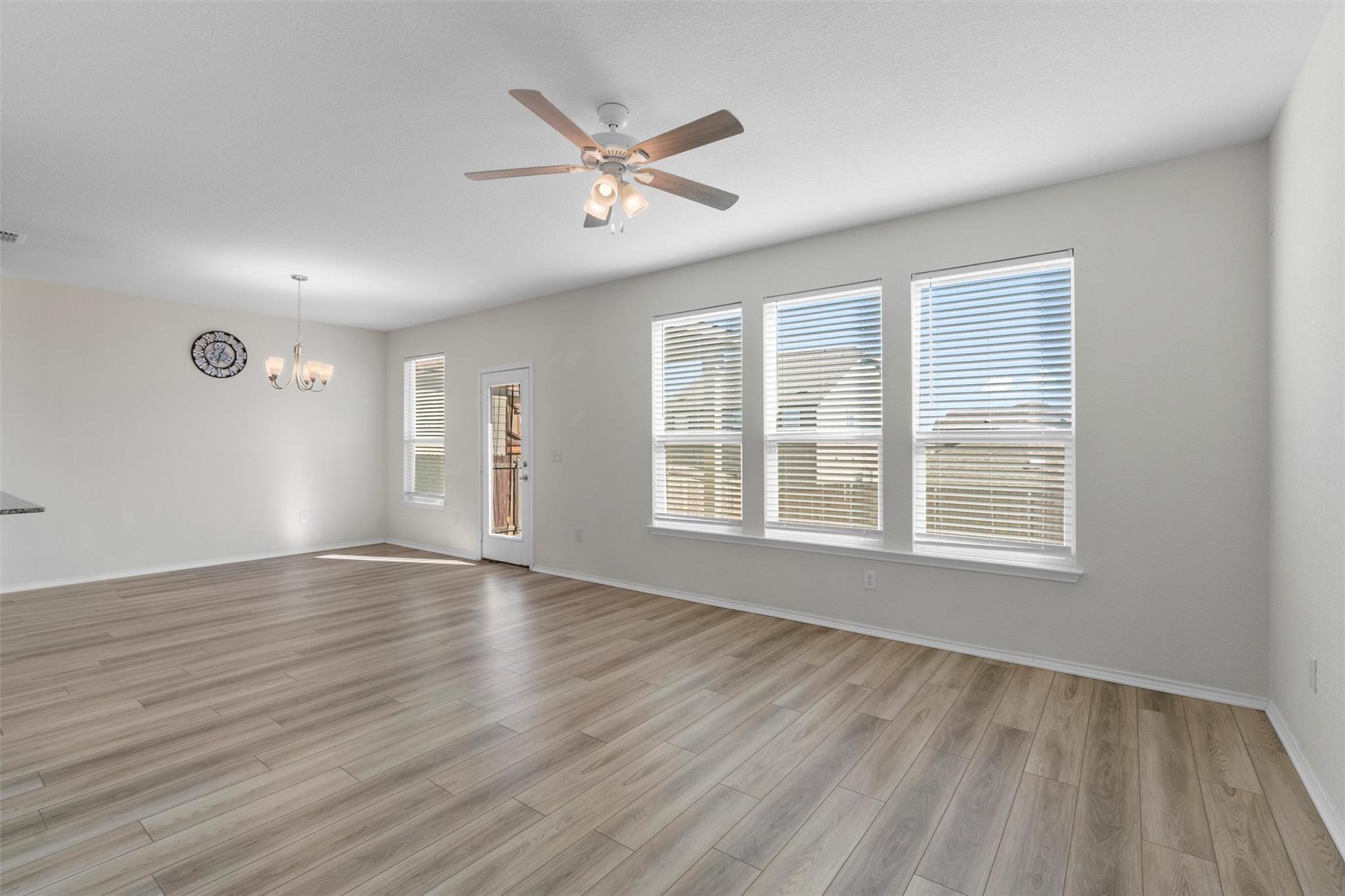 7705 Song Sparrow Dr, Austin, TX 78744