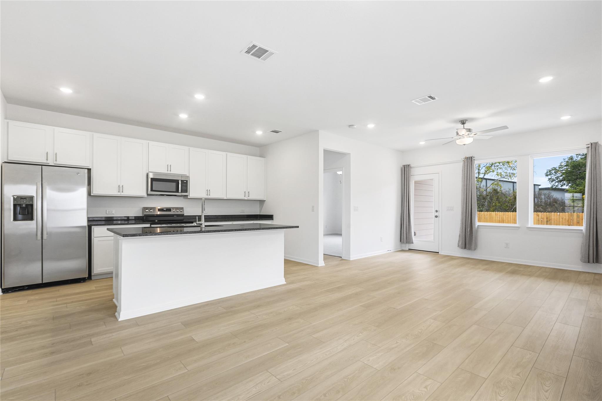 701 Unakite Trl, Liberty Hill, TX 78642