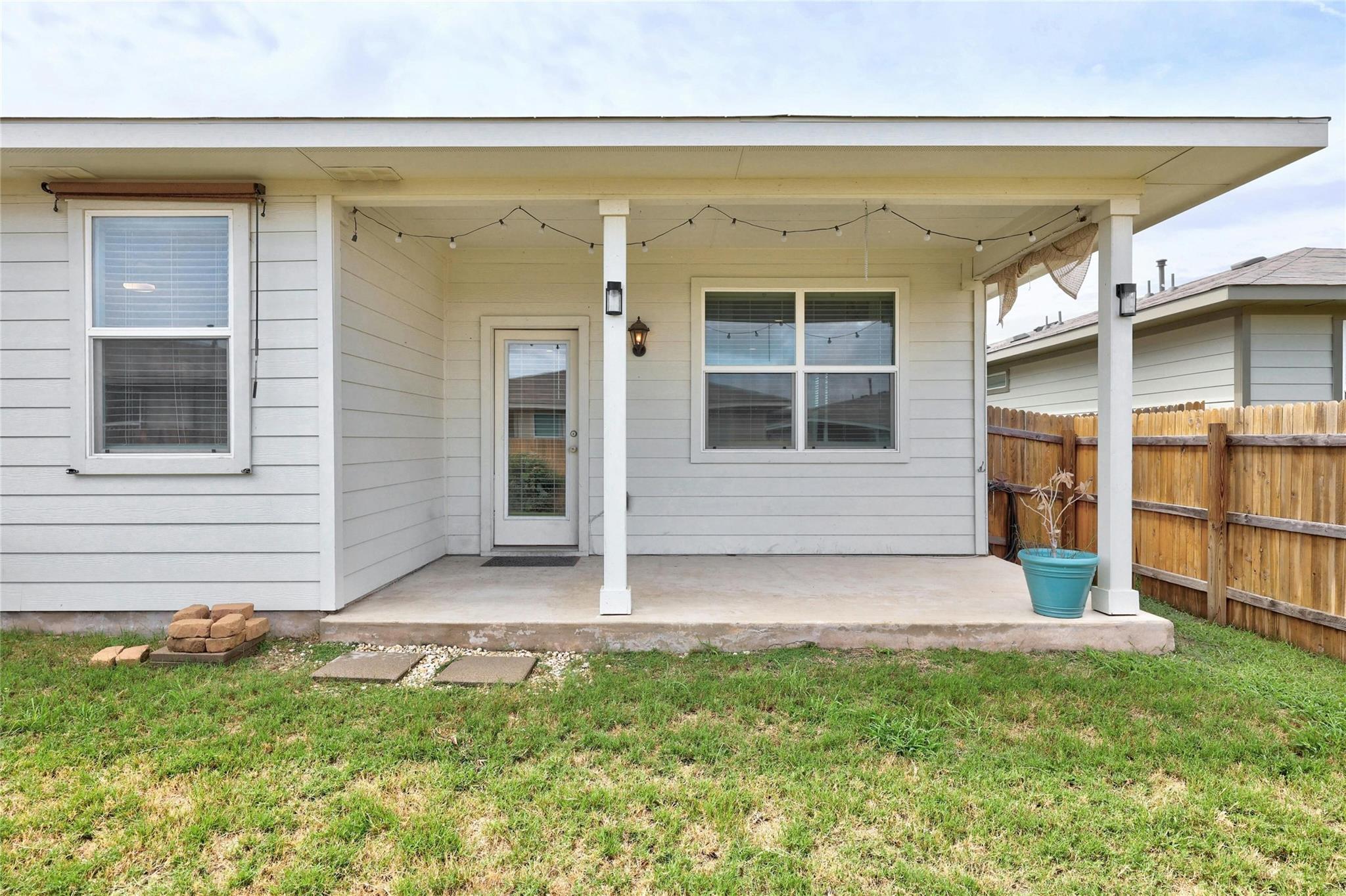 141 Parryi Cv, Leander, TX 78641
