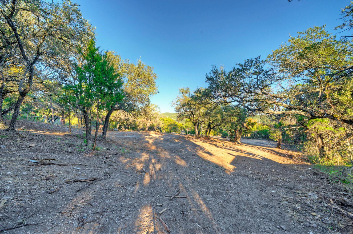 18303 W Rim Dr, Jonestown, TX 78645