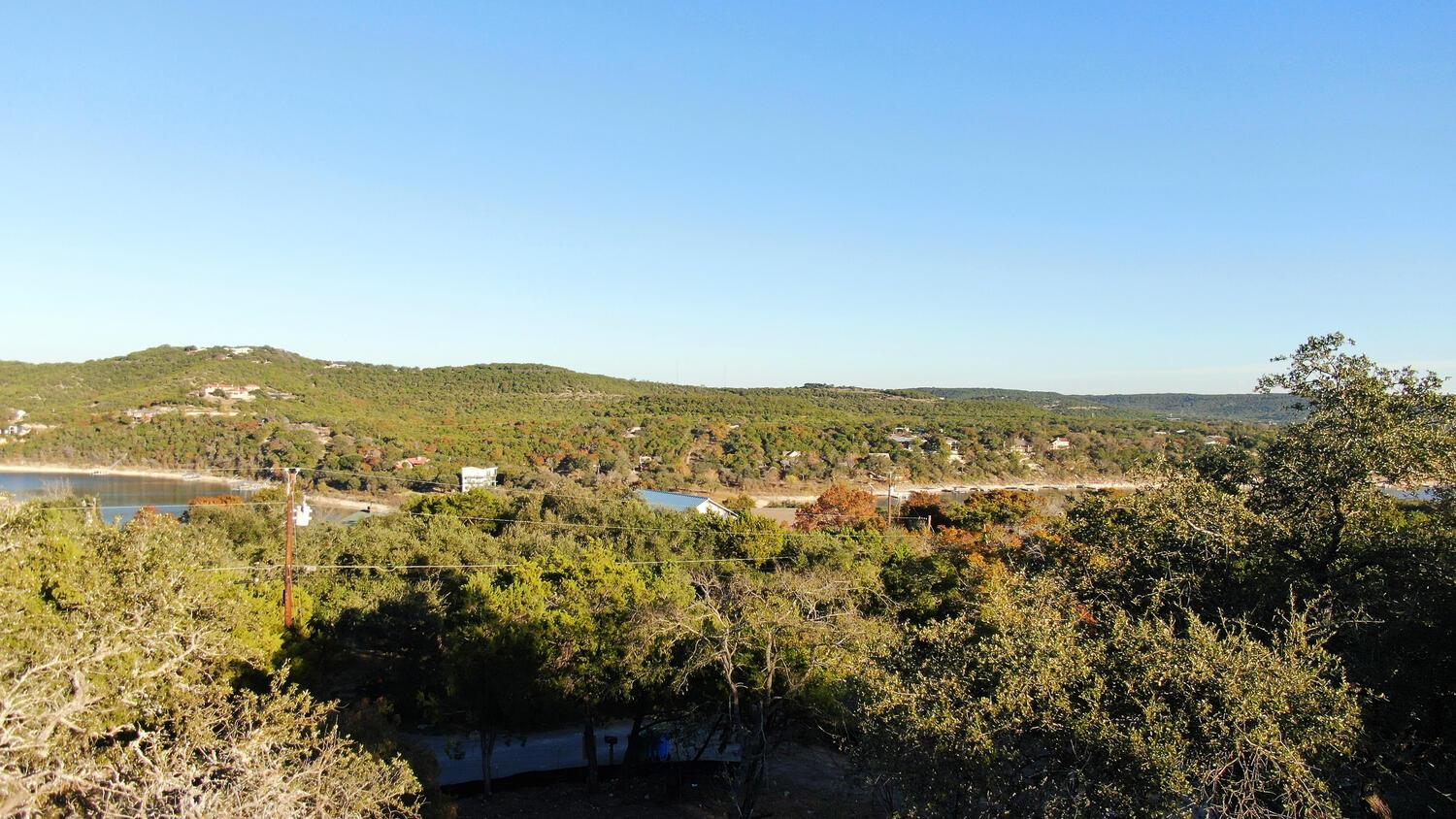 18303 W Rim Dr, Jonestown, TX 78645