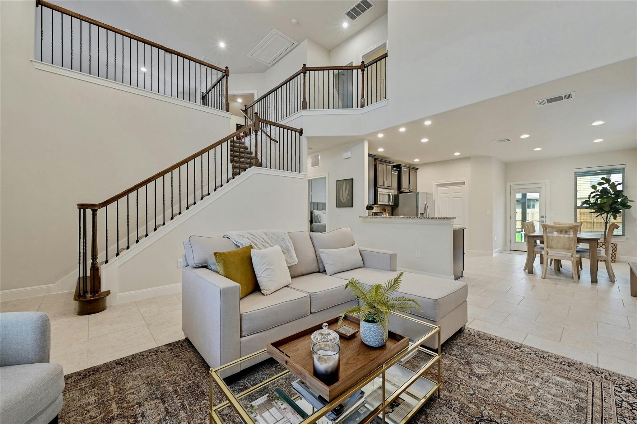 1917 Gabrielles Way, Manchaca, TX 78652