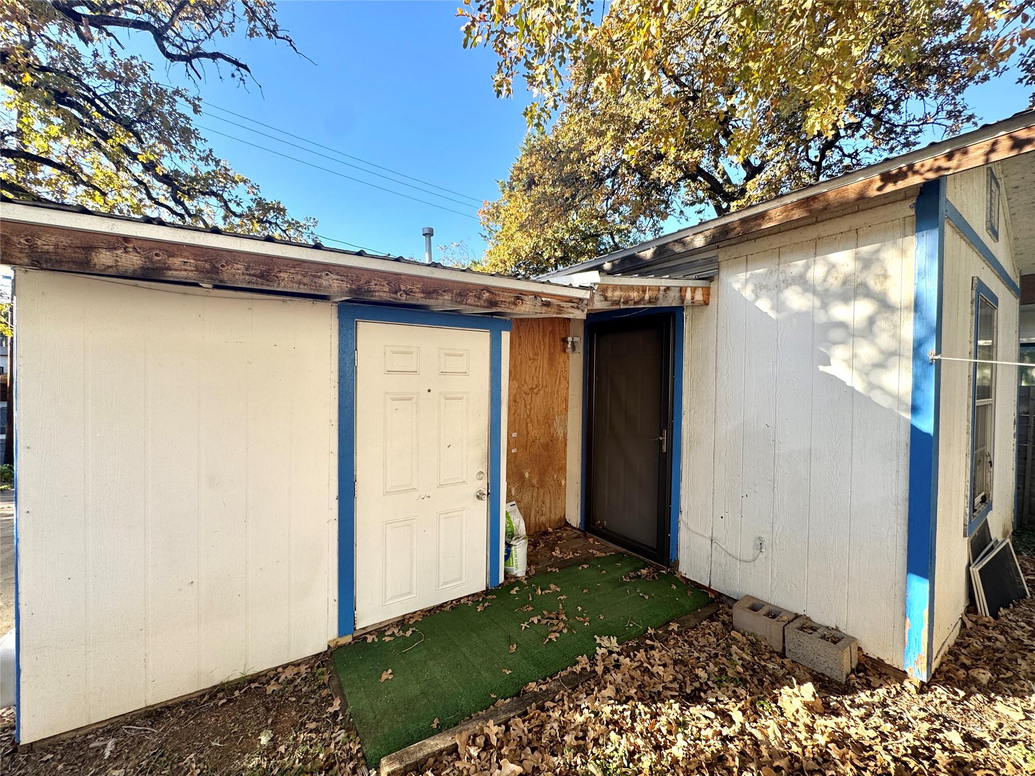 1133 Salina St, Austin, TX 78702