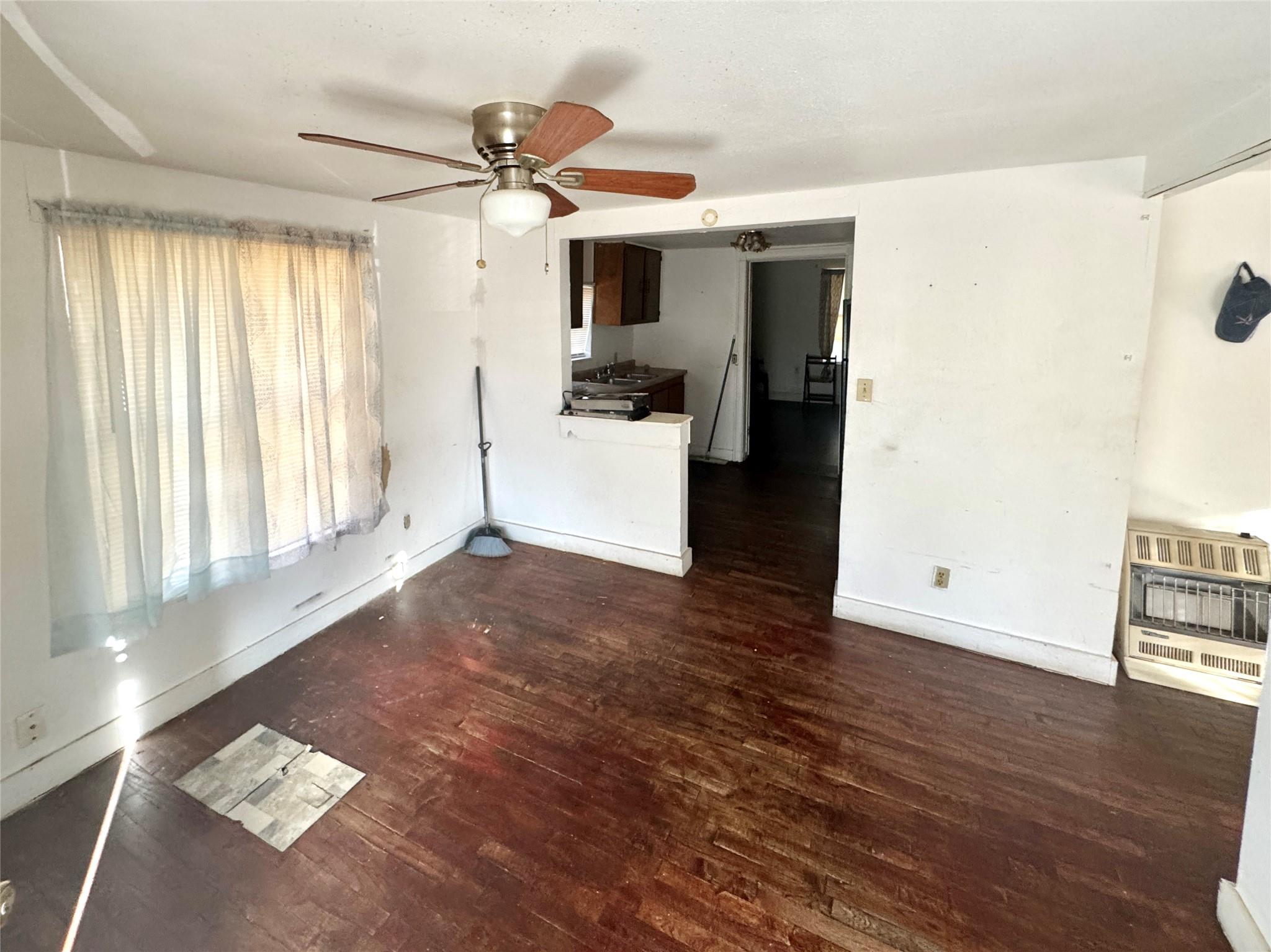 1133 Salina St, Austin, TX 78702