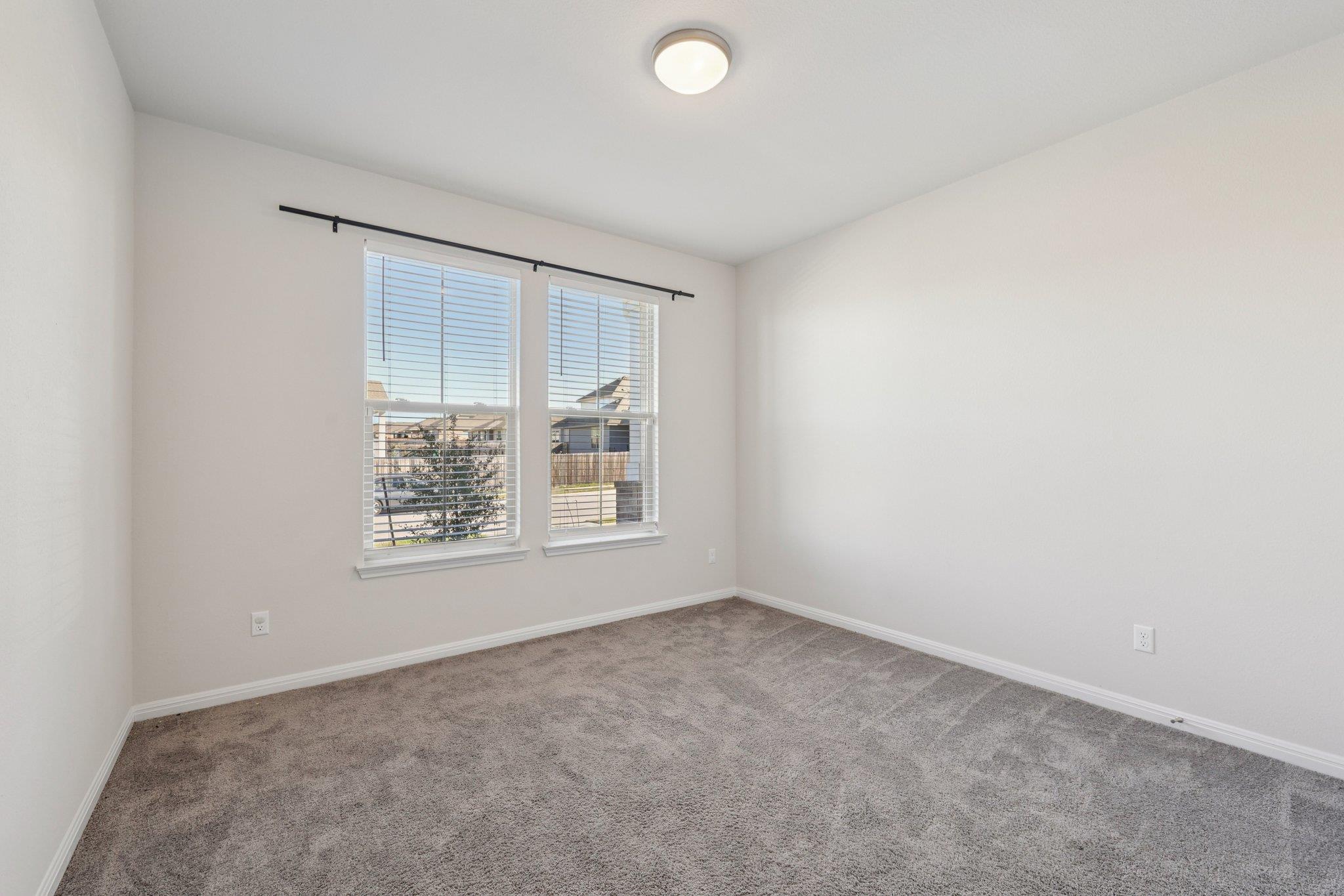 308 Castlefields St, Hutto, TX 78634