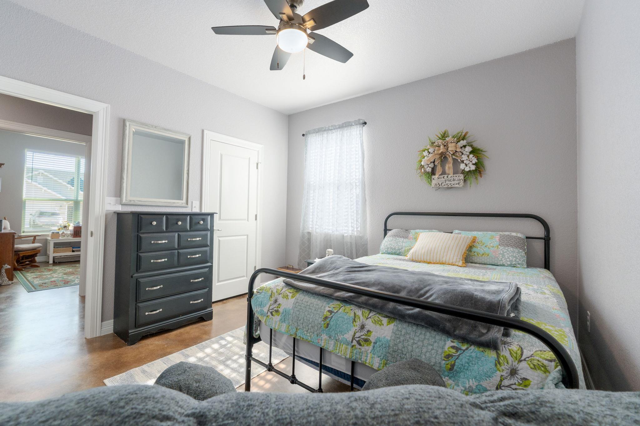 1610 Badger Ln, Lampasas, TX 76550