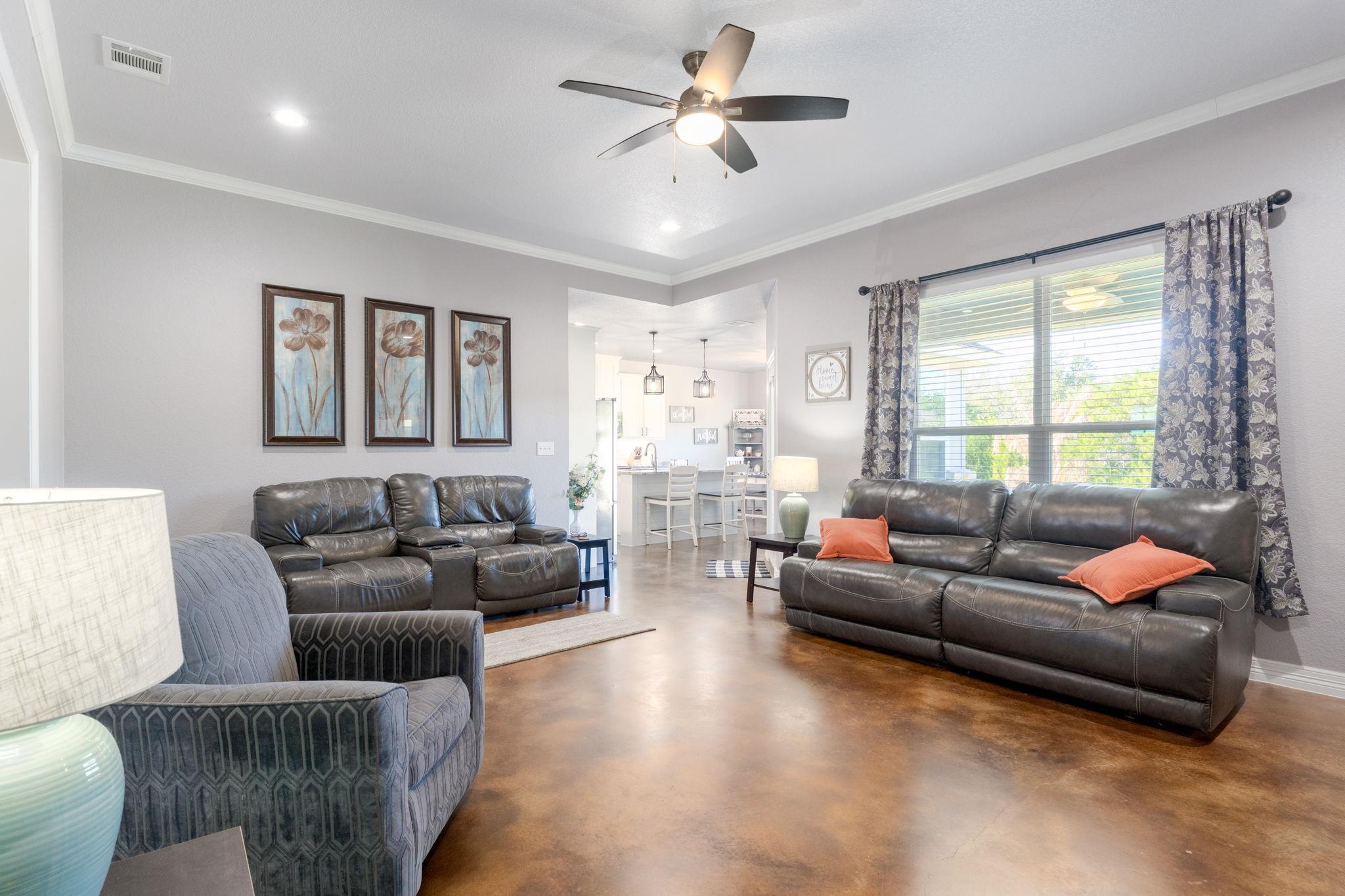 1610 Badger Ln, Lampasas, TX 76550