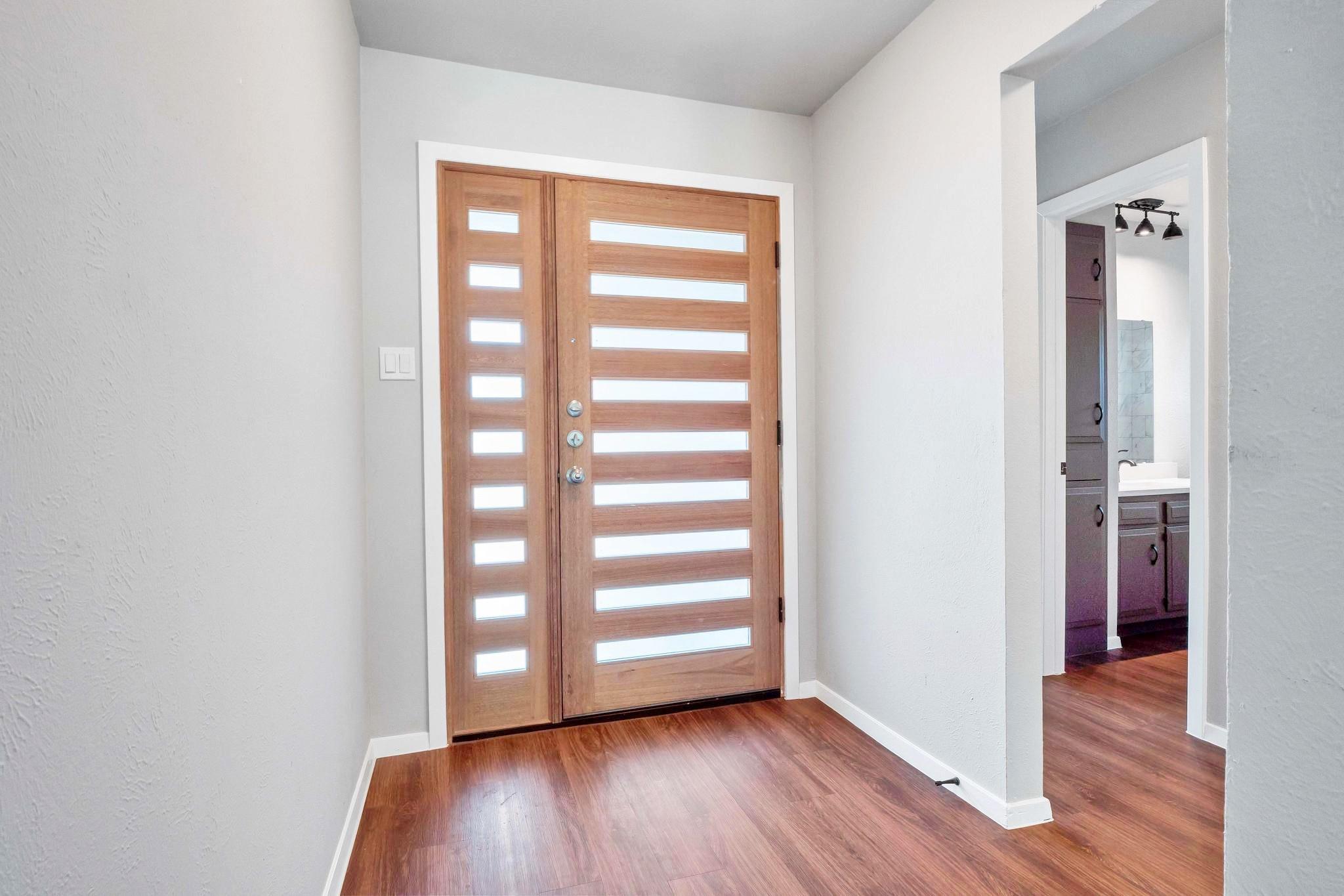 606 Elderberry Cv, Austin, TX 78745