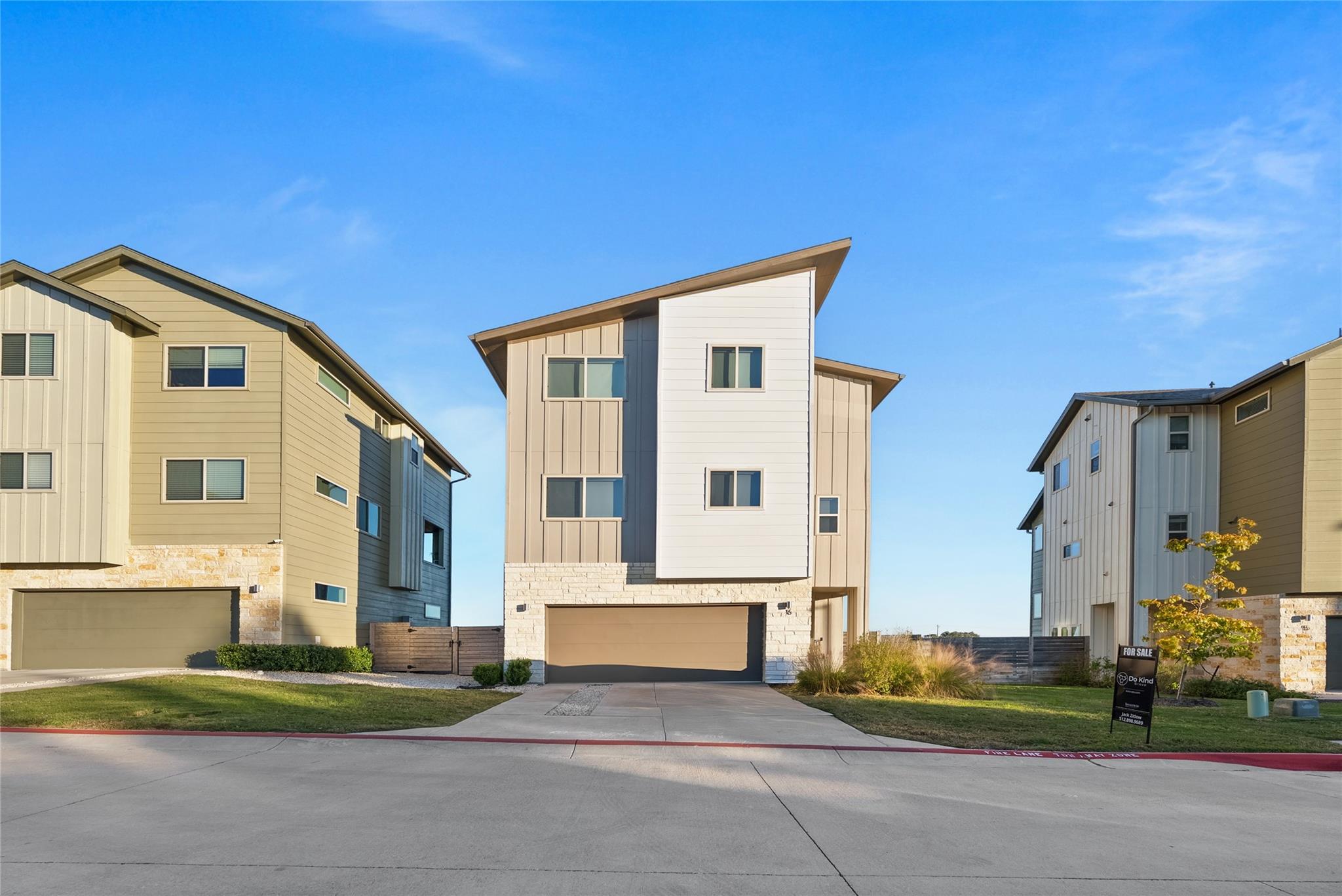 5315 La Crosse Ave # 16, Austin, TX 78739