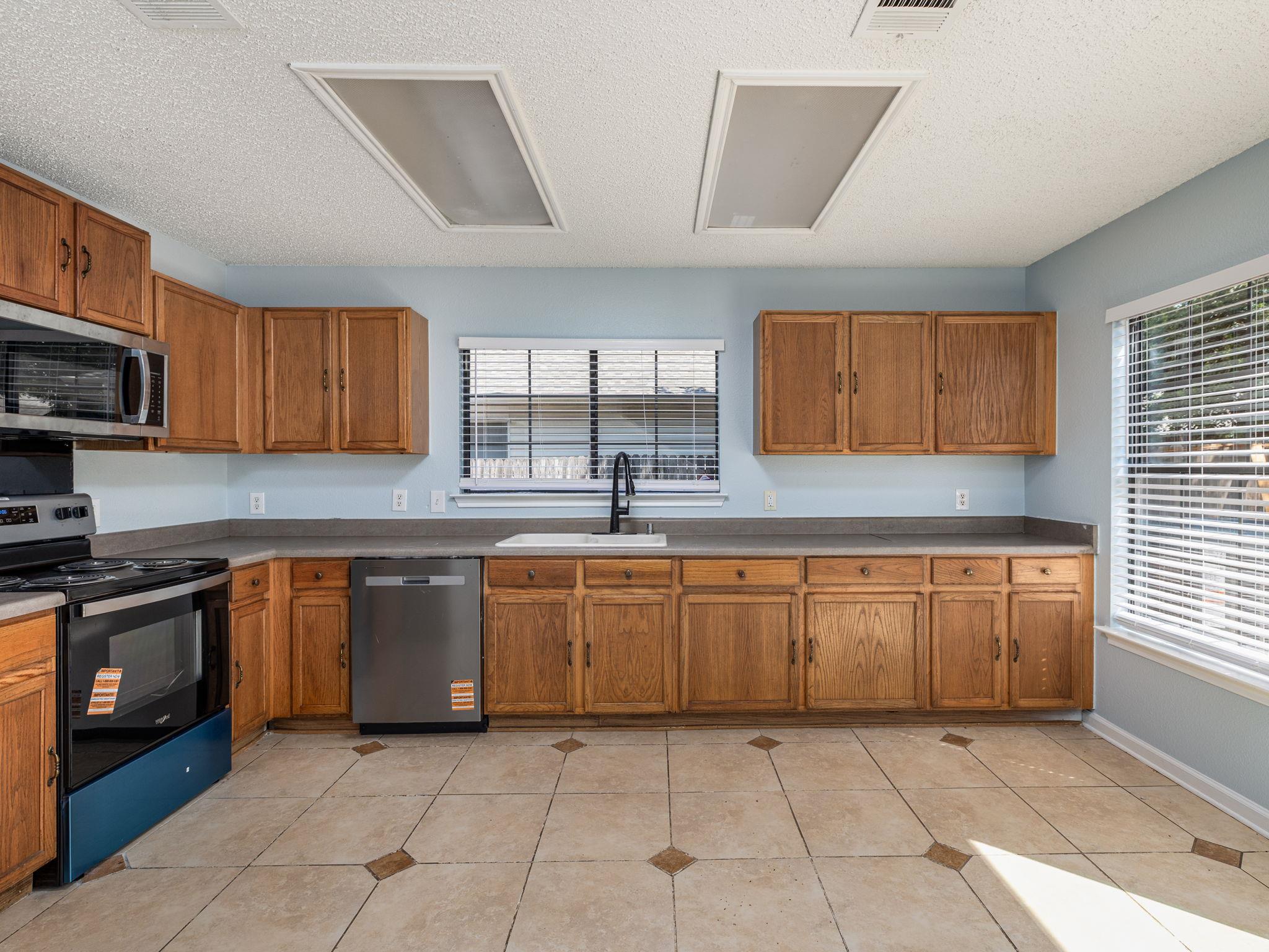 3401 Settlement Dr, Round Rock, TX 78665