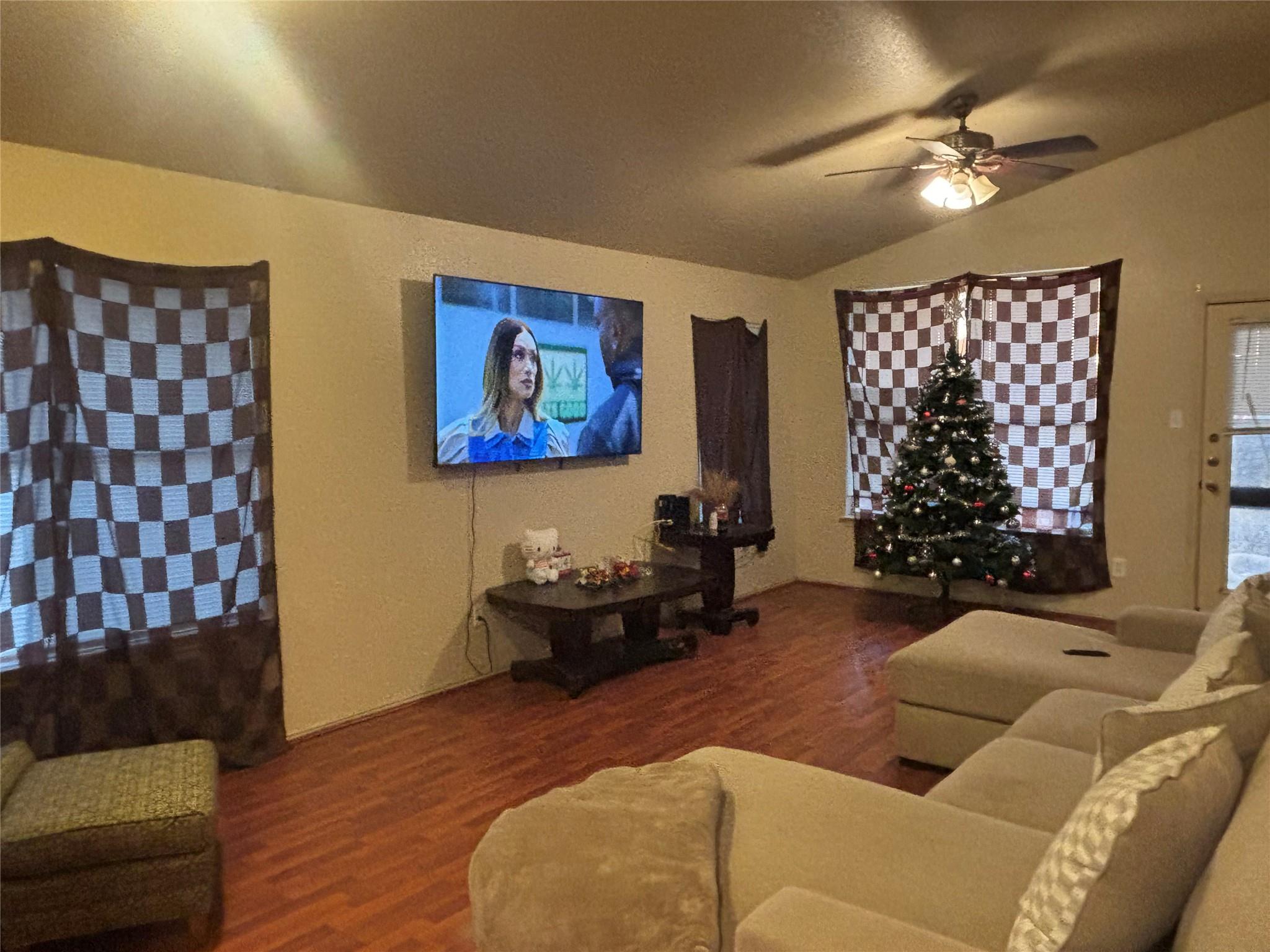 2700 Settlement Dr, Round Rock, TX 78665