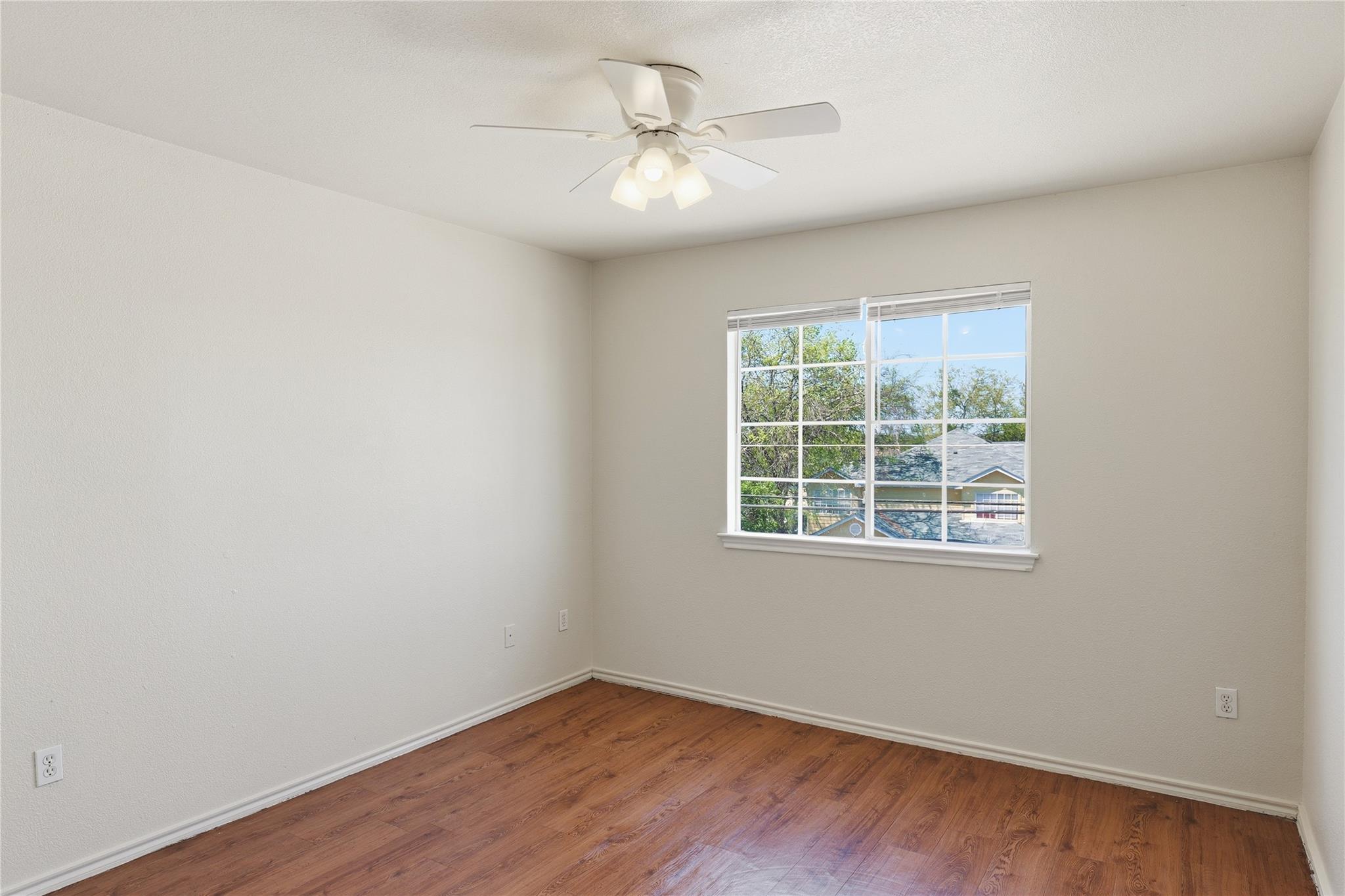 885 Sagewood Trl, San Marcos, TX 78666